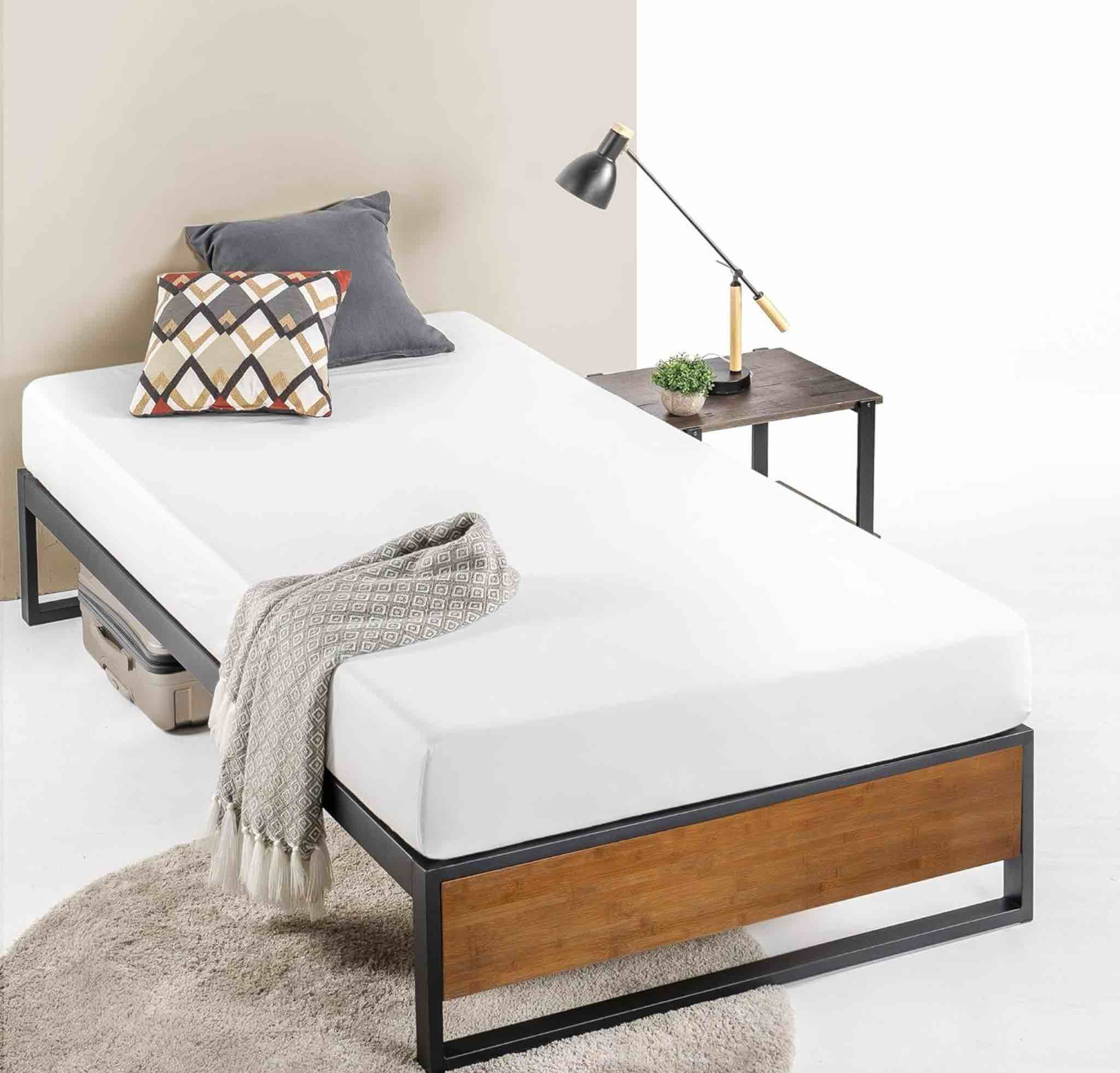 Zinus 14in Ironline Platform Bed Without Headboard, Twin
