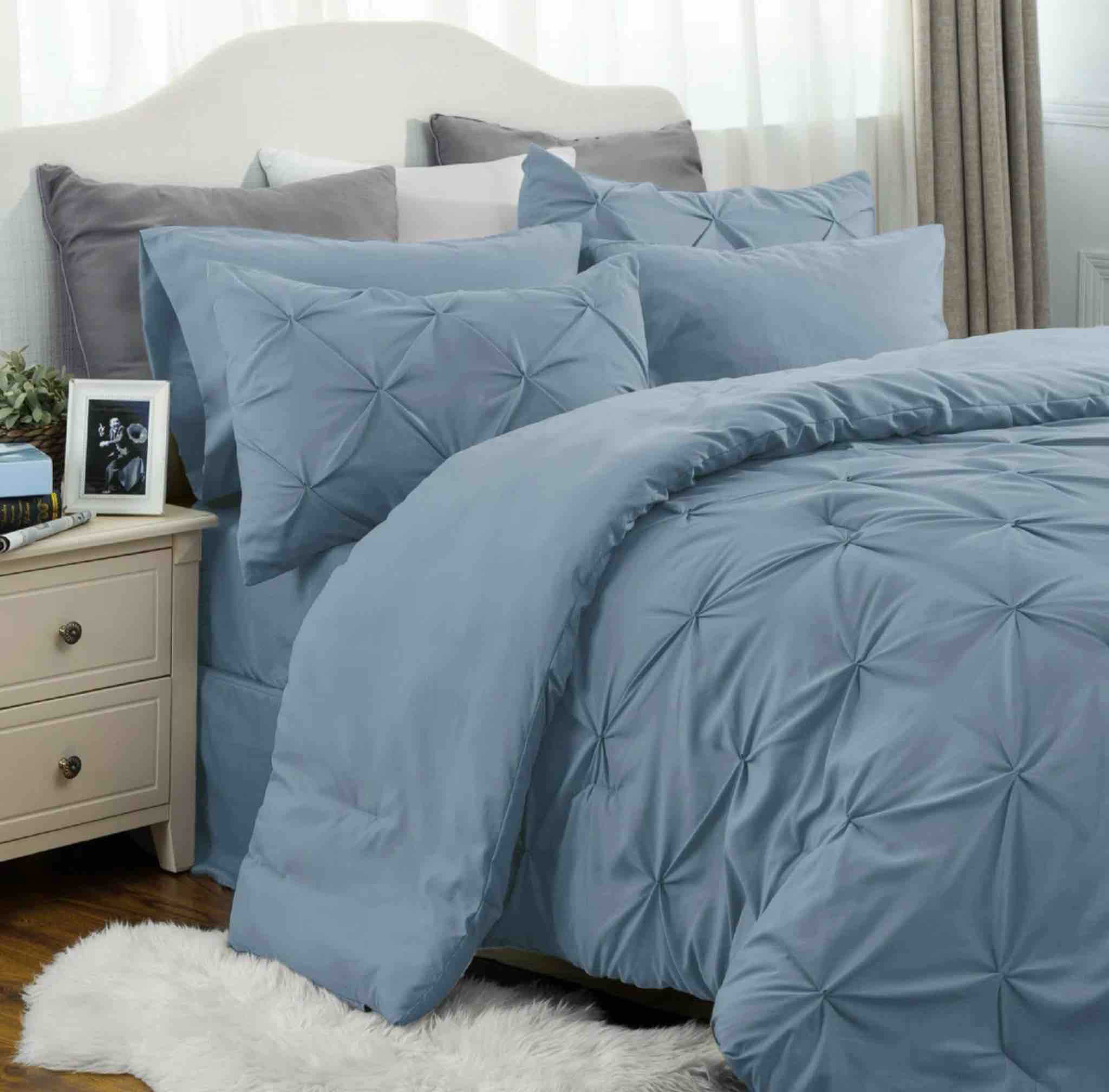 Best Seller Bedsure Pintuck Pinch Pleat Bedding Sets (Set Of 5 Or 7) Bed-in-a-Bag, 89GSM