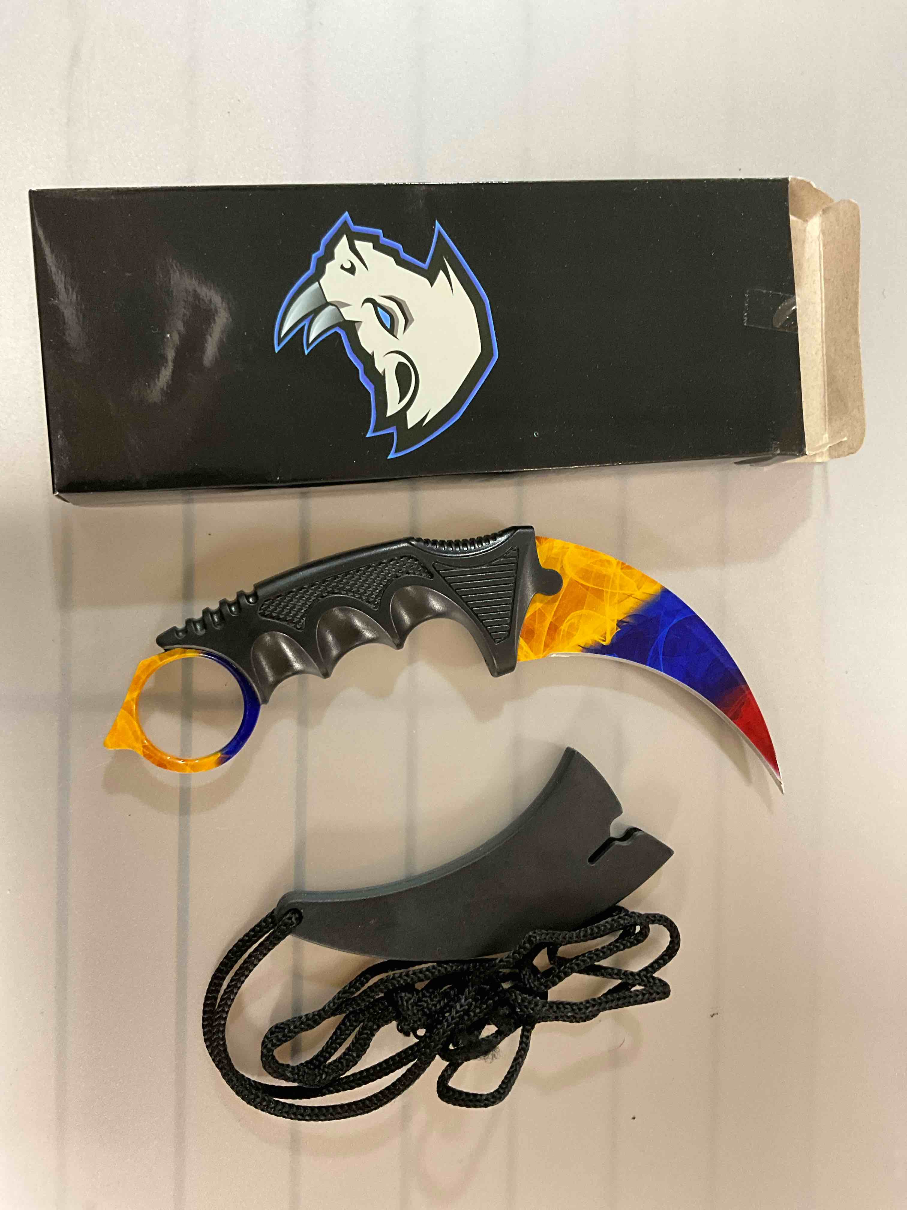 Generisch High Quality 19 cm CSGO Karambit Knife Rainbow Edition Hunting Survival Outdoor Counter-Strike Global Offensive Hunting Knife