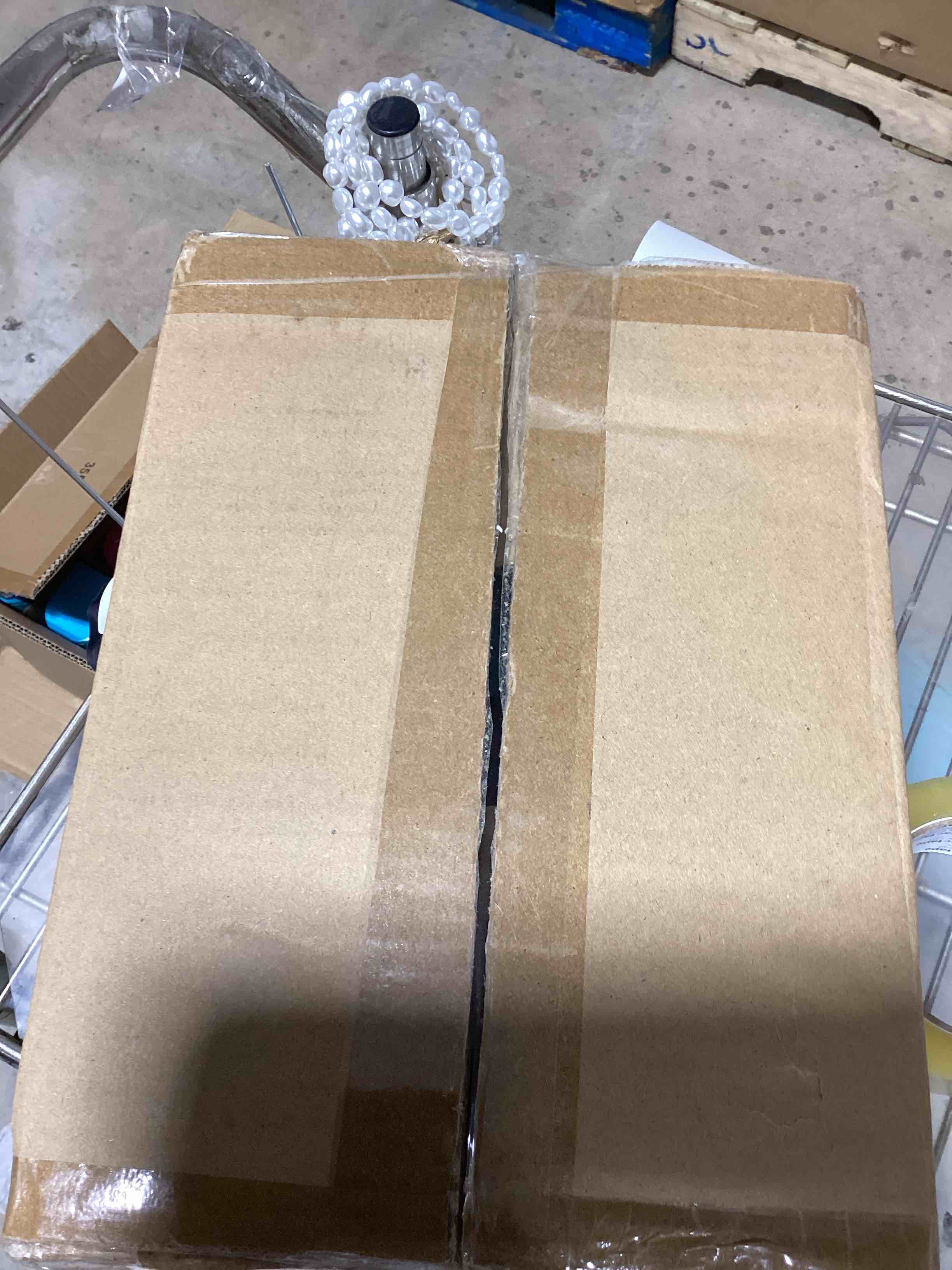 https://s3.amazonaws.com/lotting-images-prod/bidfta/BRN1783670_1752777572126.jpeg