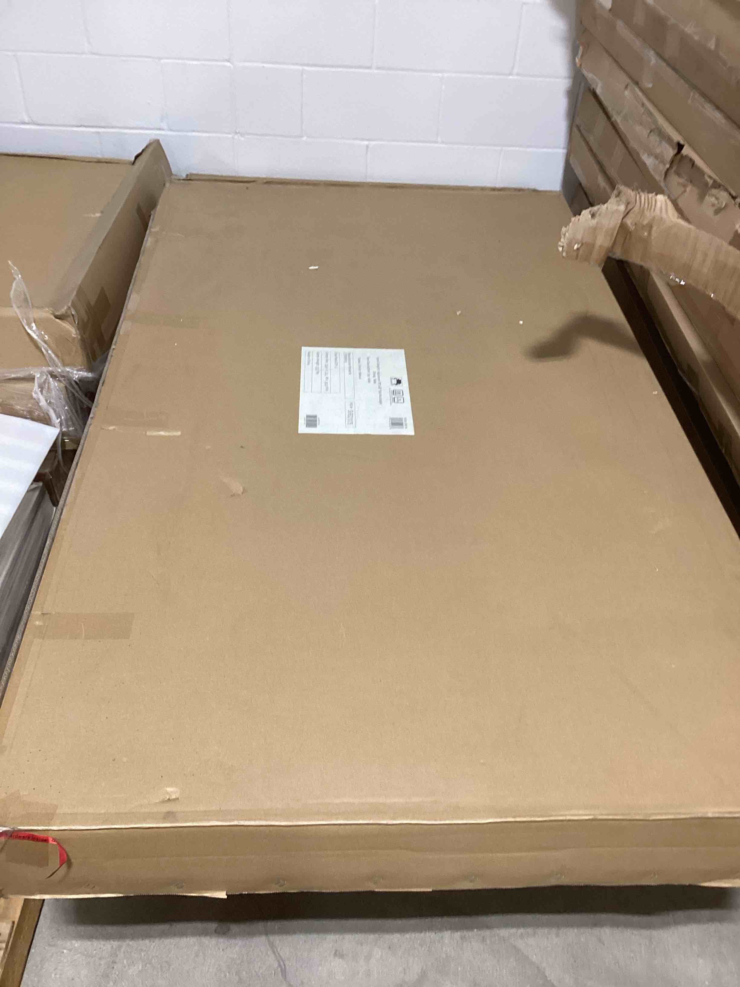 https://s3.amazonaws.com/lotting-images-prod/bidfta/BRN1784513_1753888054785.jpeg