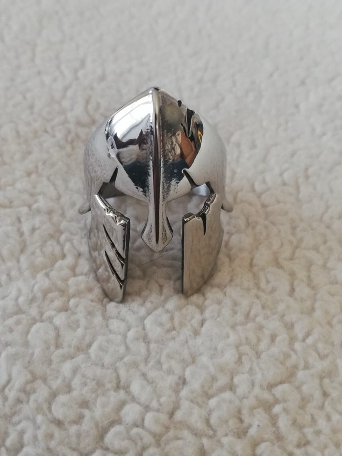 hamlet armor ring size 11