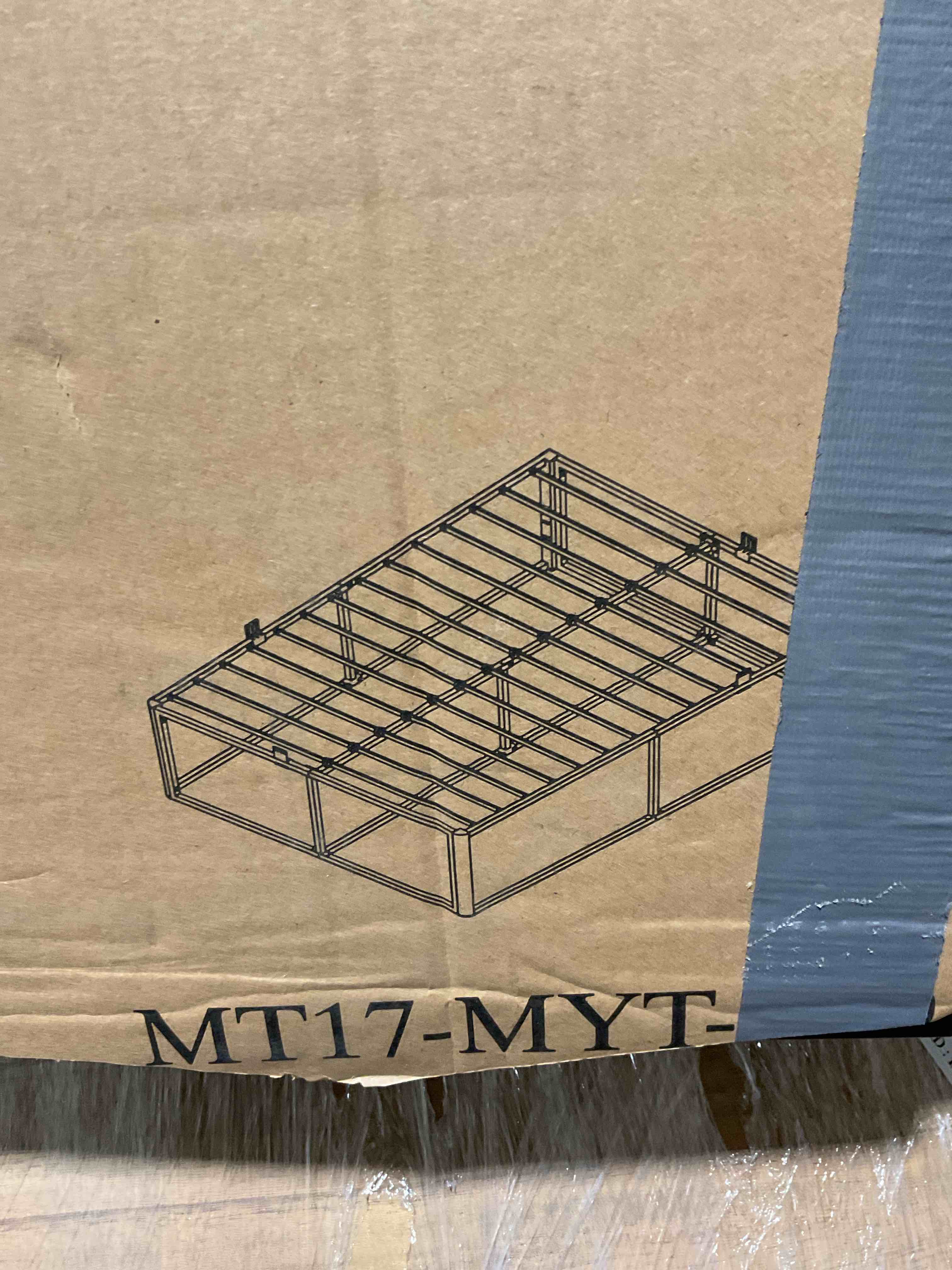 18 inch Platform Bed Queen Queen: 79.5in x 59.5in x 18in