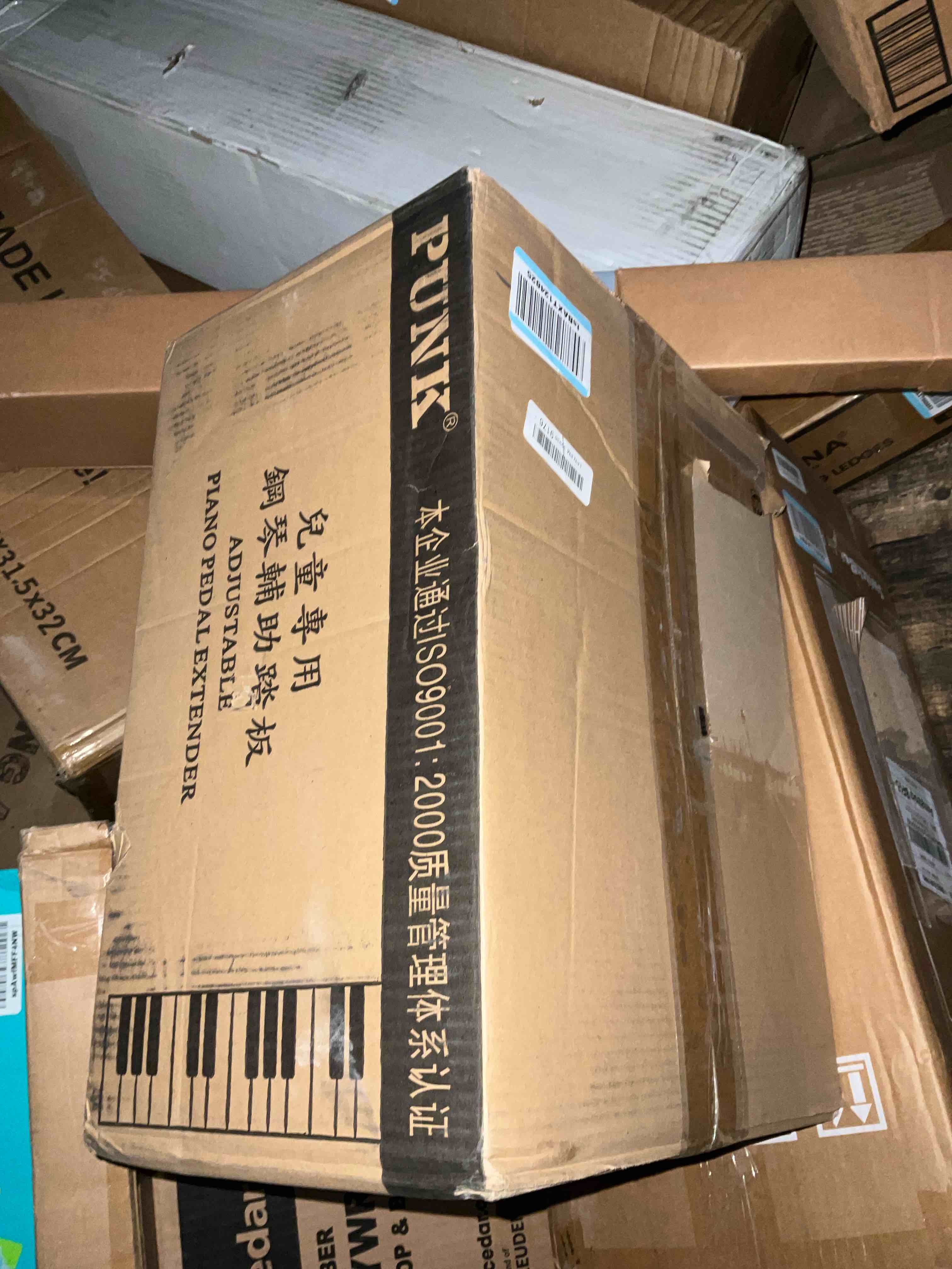 https://s3.amazonaws.com/lotting-images-prod/bidfta/BRN1786273_1760104884857.jpeg