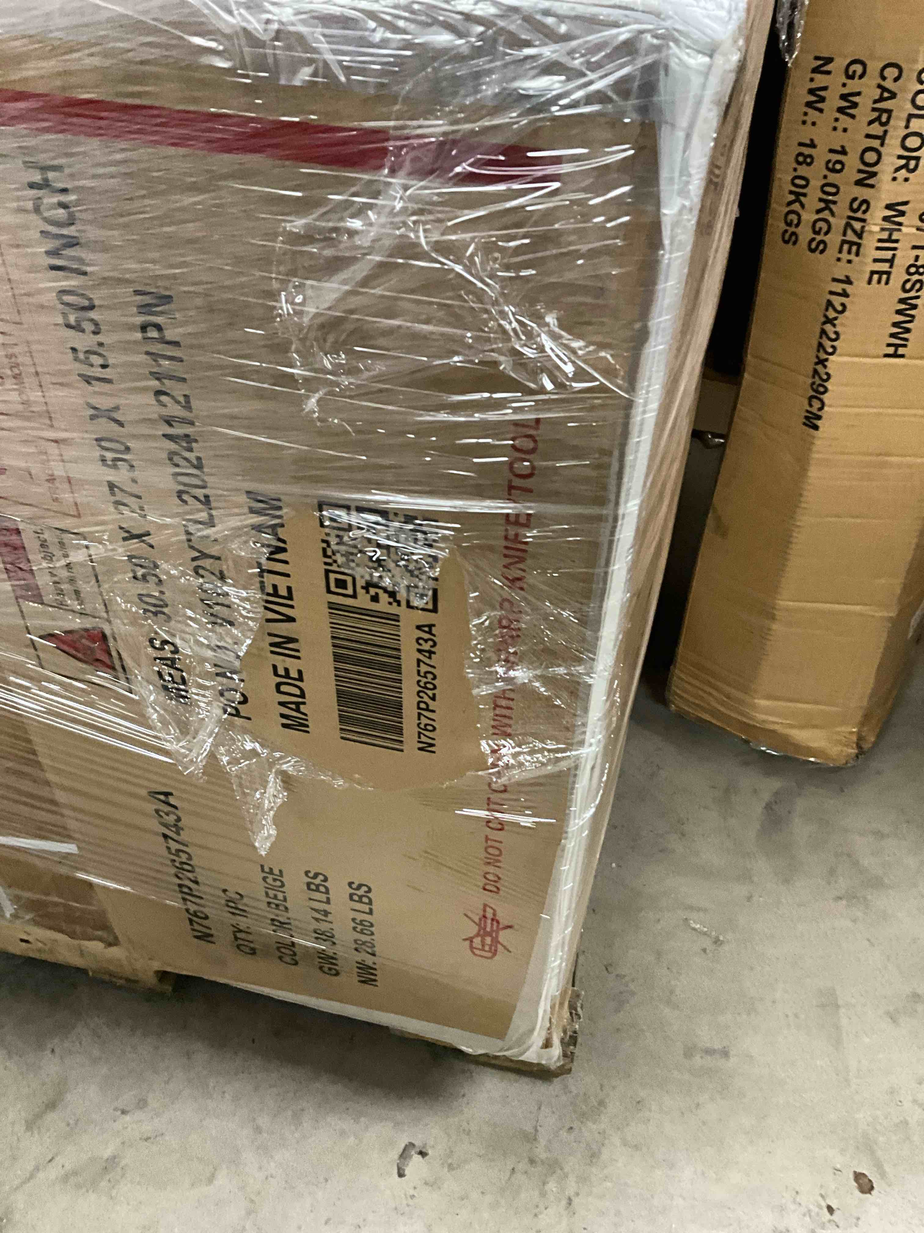 https://s3.amazonaws.com/lotting-images-prod/bidfta/BRN1786538_1760366994711.jpeg