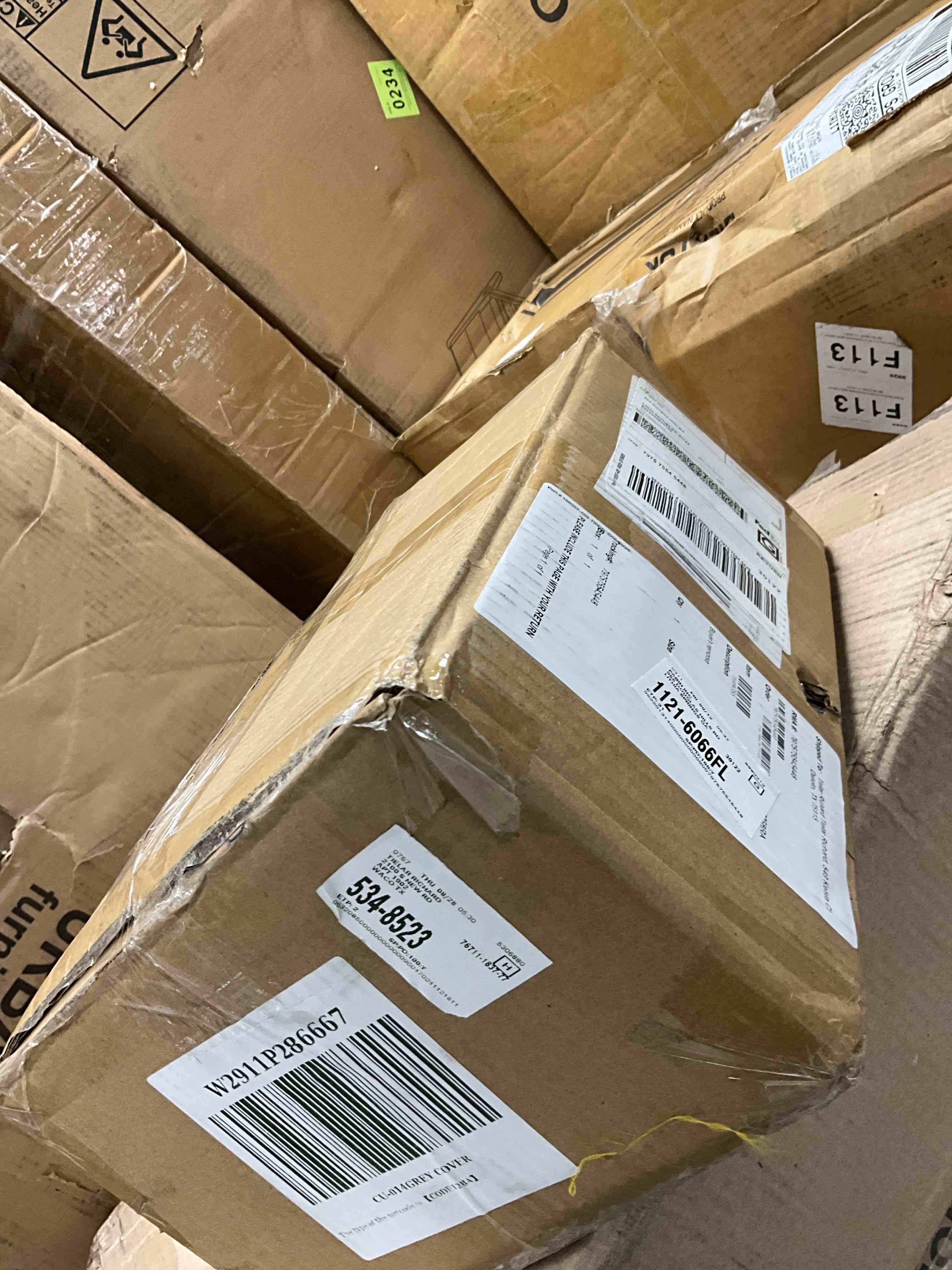 https://s3.amazonaws.com/lotting-images-prod/bidfta/BRN1786546_1760364819919.jpeg