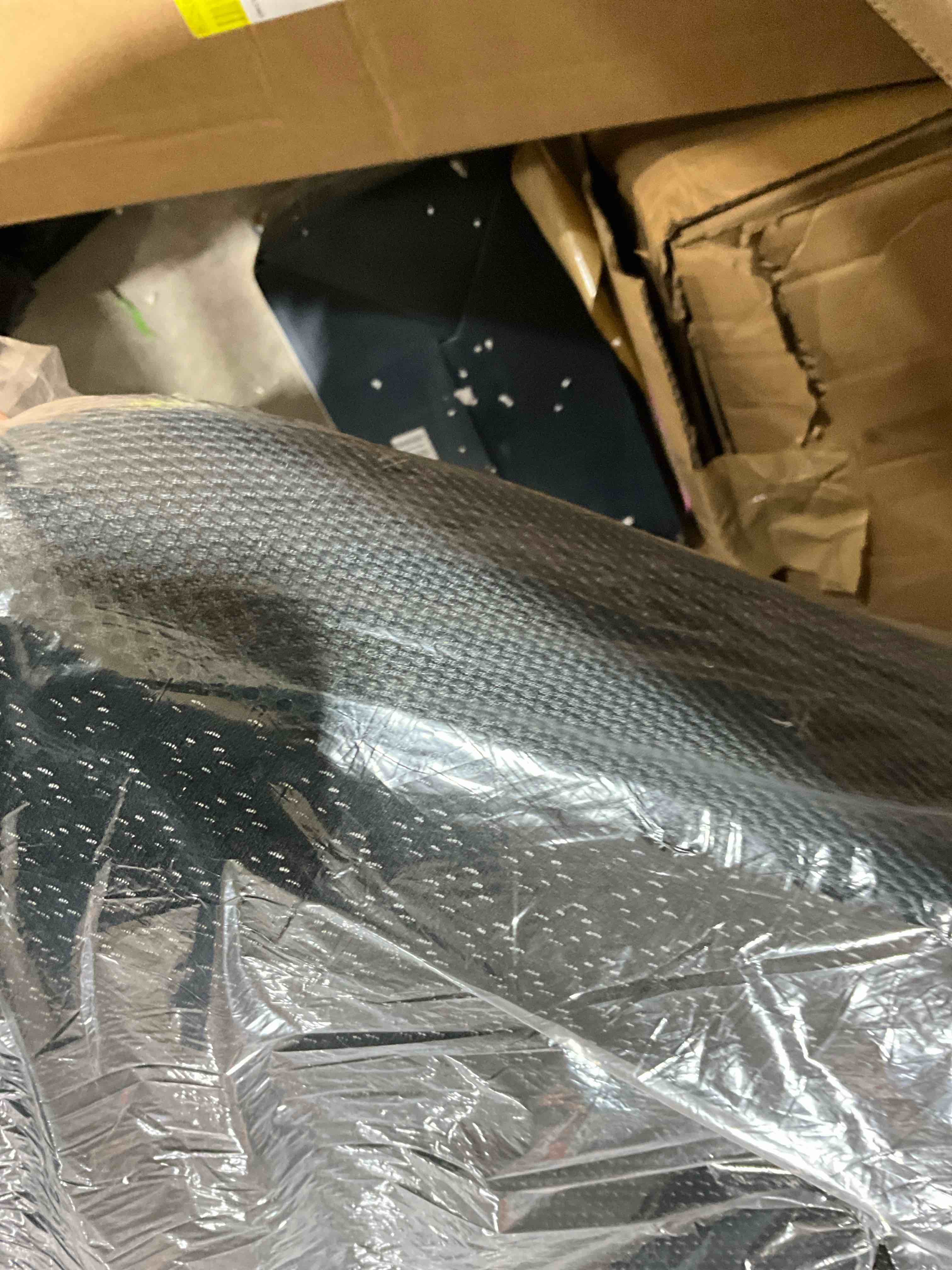 https://s3.amazonaws.com/lotting-images-prod/bidfta/BRN1786779_1760544681196.jpeg
