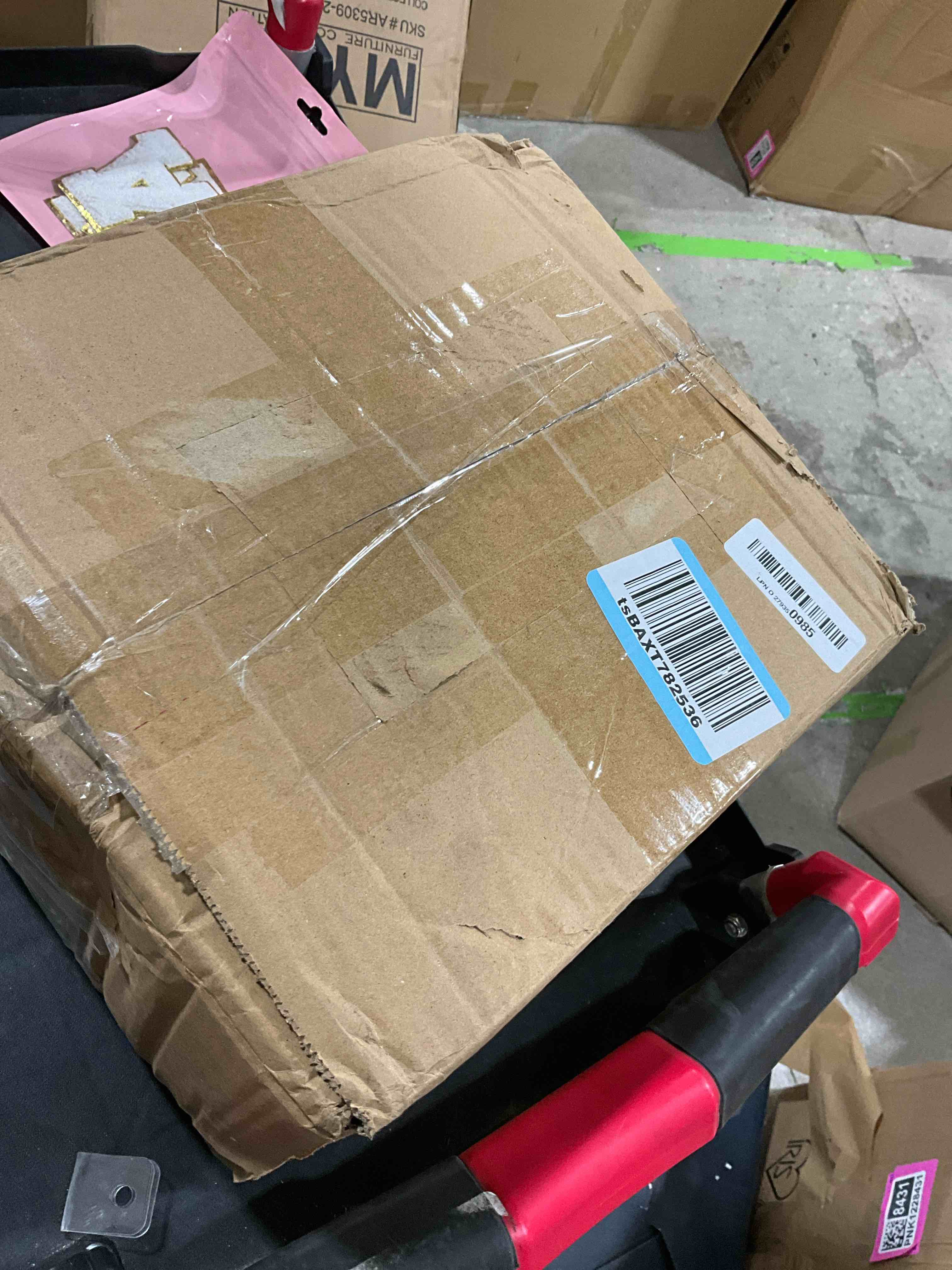 https://s3.amazonaws.com/lotting-images-prod/bidfta/BRN1786782_1760541768328.jpeg