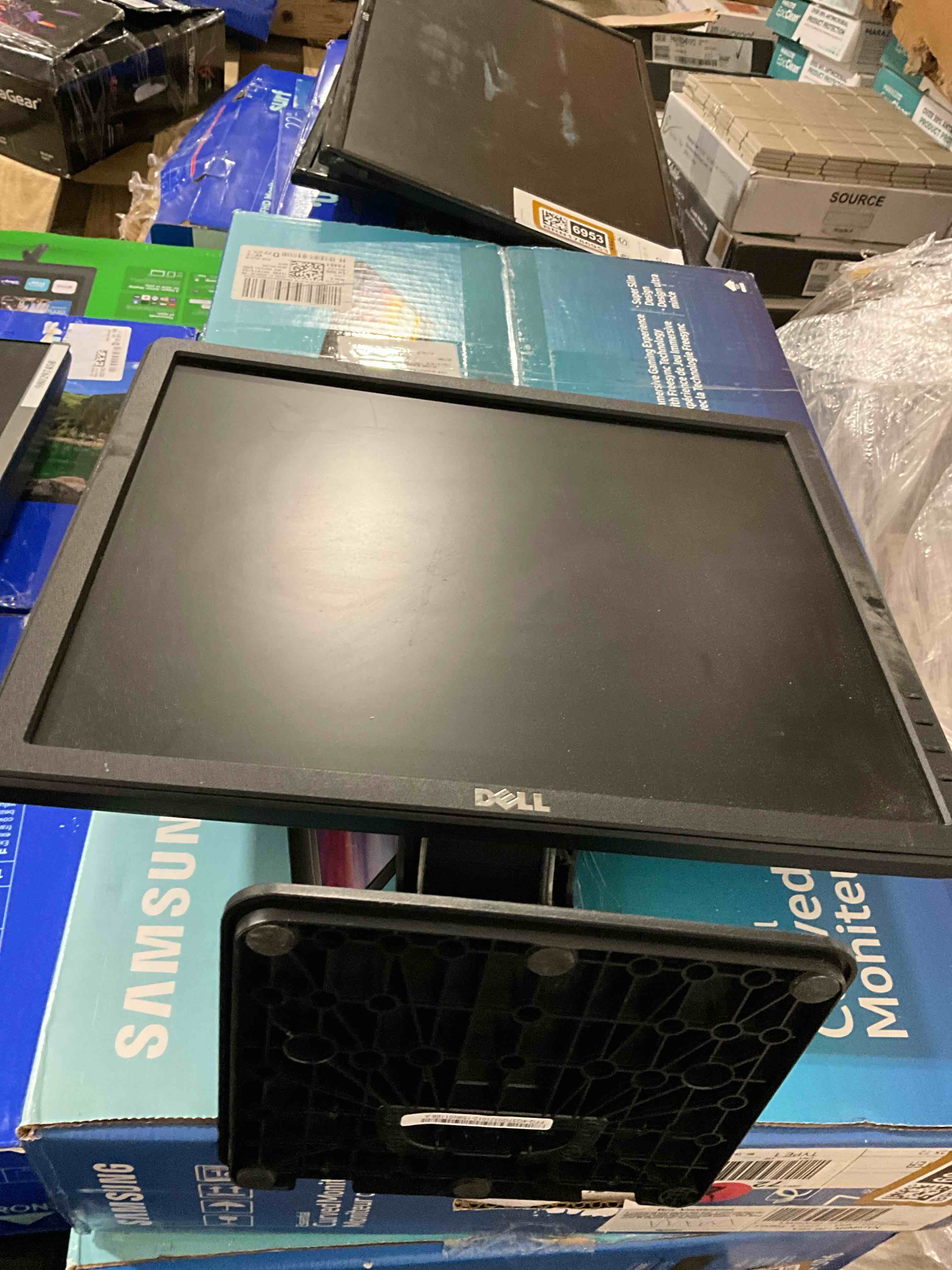https://s3.amazonaws.com/lotting-images-prod/bidfta/BRN1786949_1760730292568.jpeg