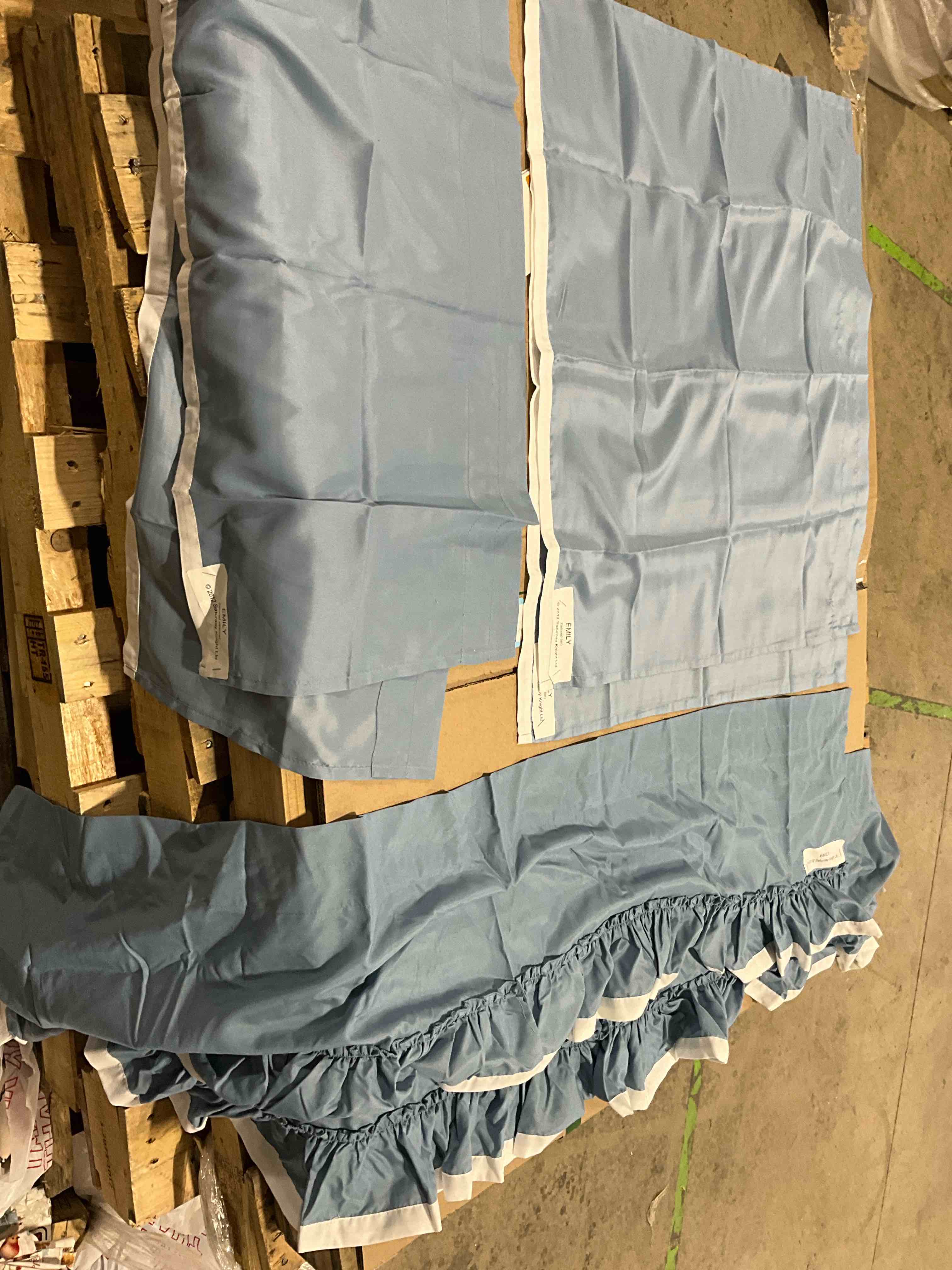 Saturday Night assorted Emily Curtain Blue With A White Stripe 16pc