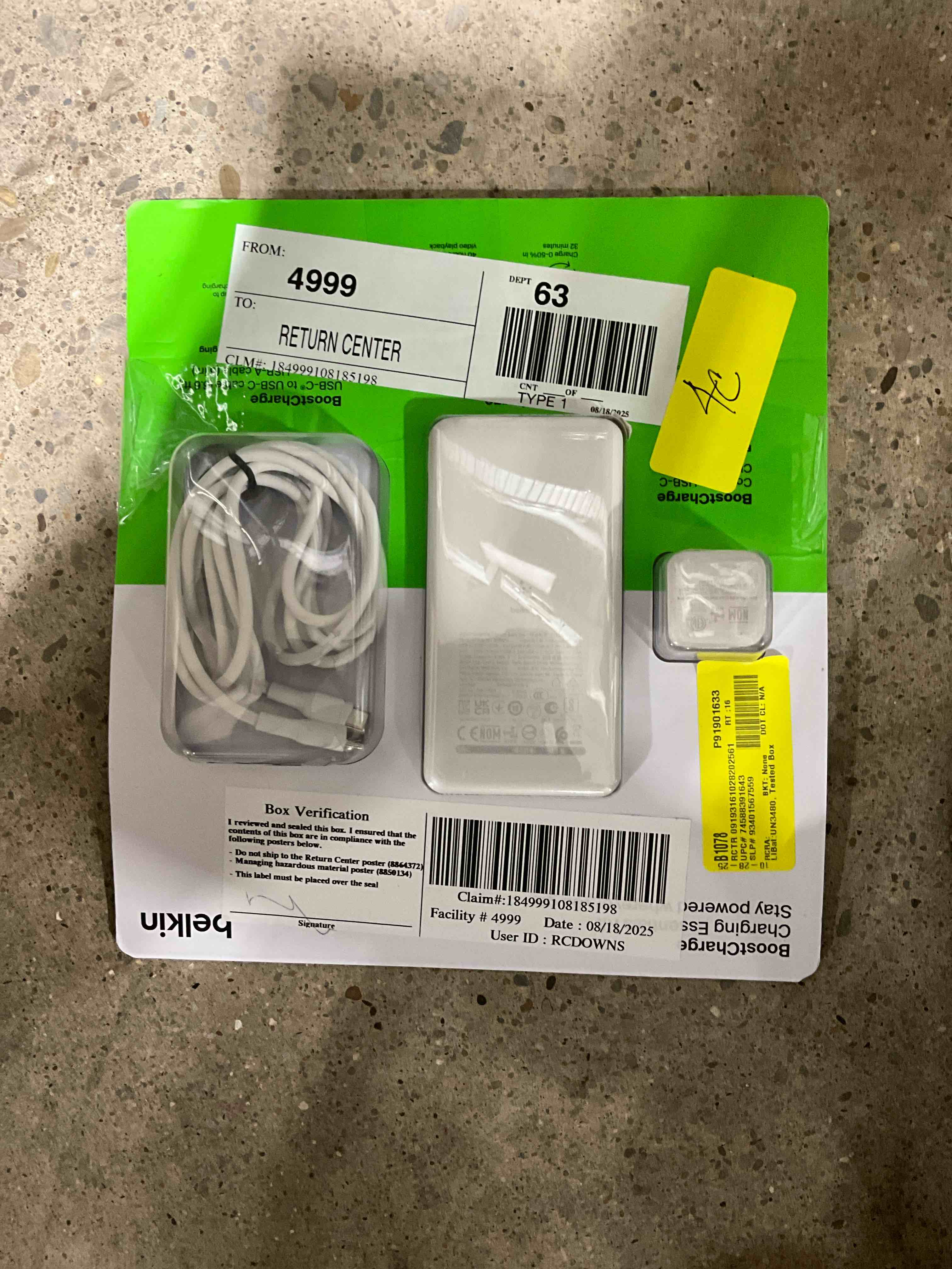 Belkin Boost Charge 20W Wall Charger with 10k Powerbank Bundle