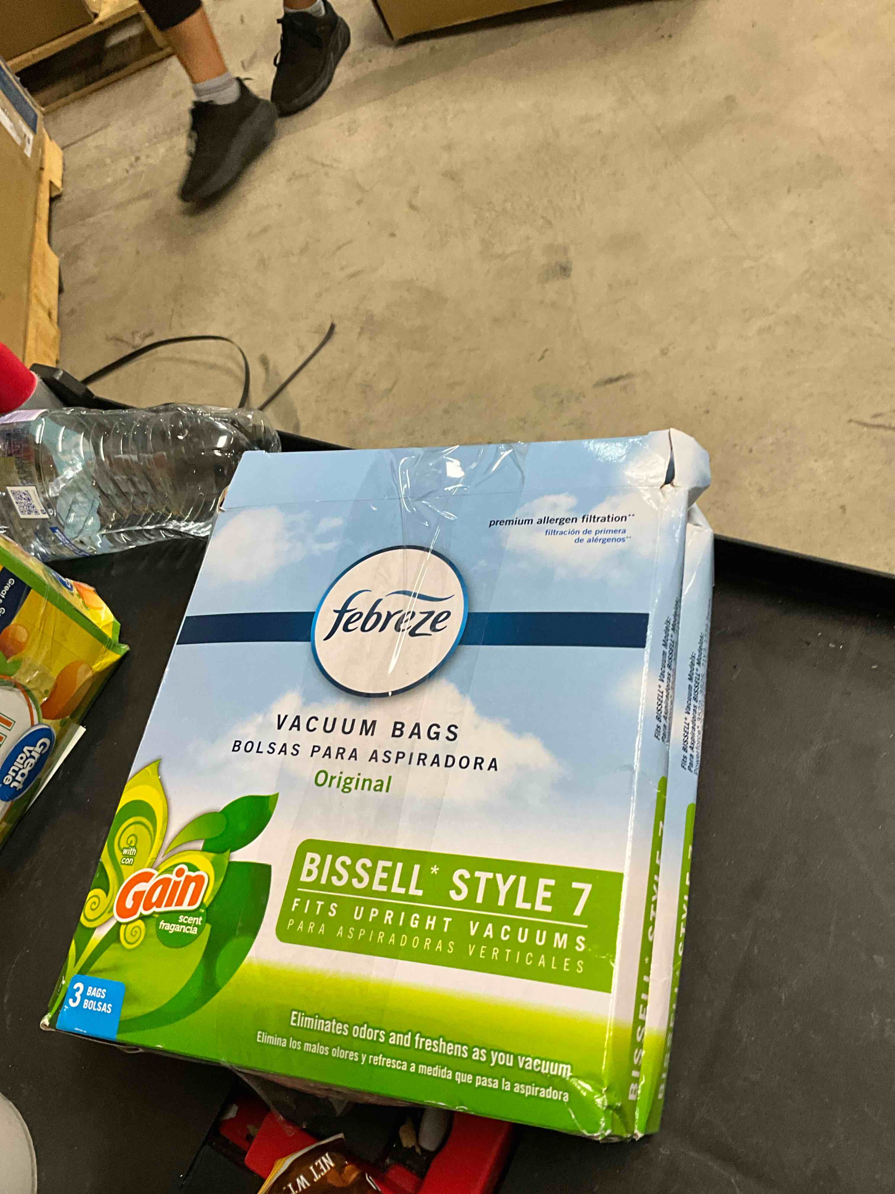 https://s3.amazonaws.com/lotting-images-prod/bidfta/BRN1789022_1755096074251.jpeg