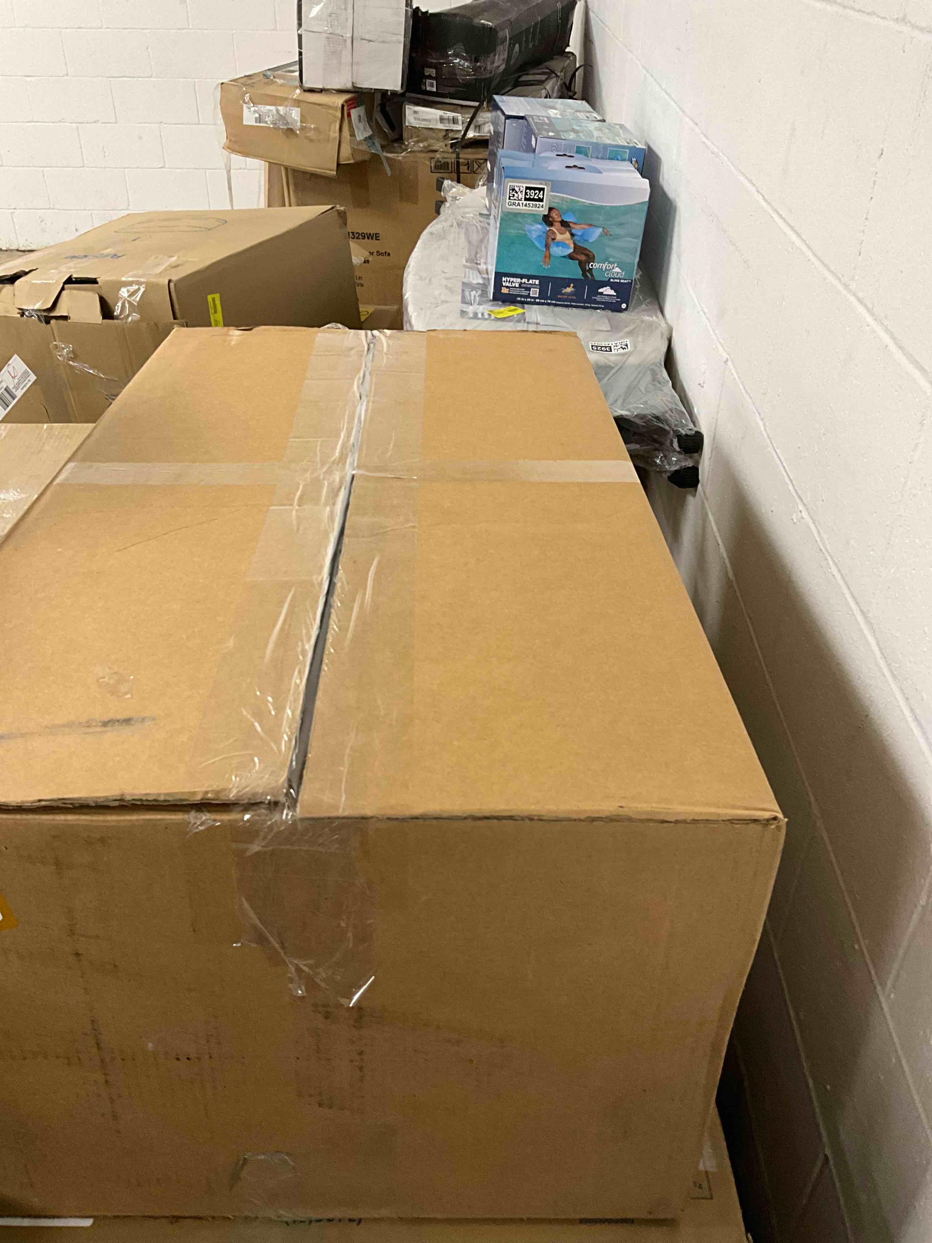 https://s3.amazonaws.com/lotting-images-prod/bidfta/BRN1789038_1755100591684.jpeg