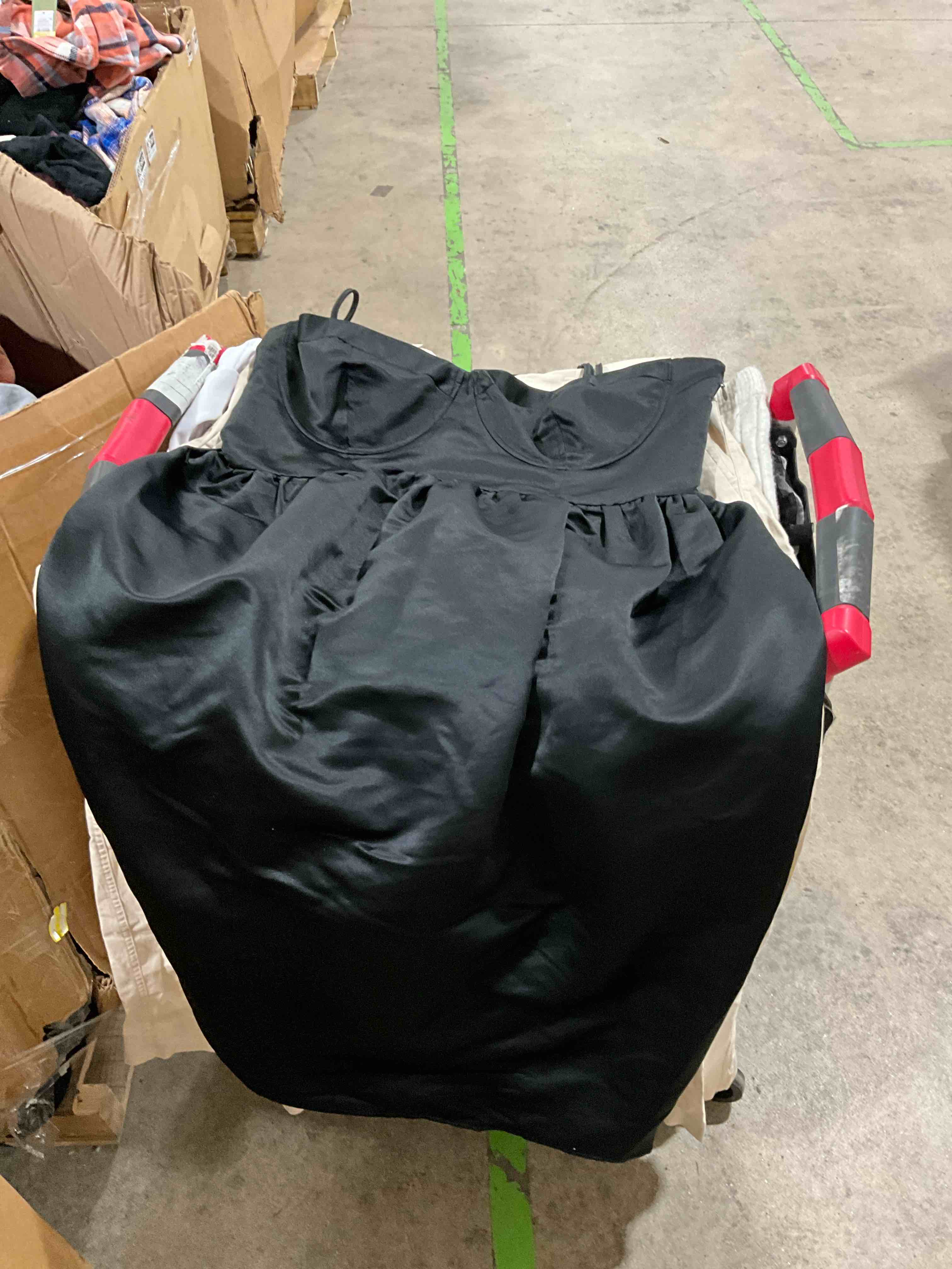 https://s3.amazonaws.com/lotting-images-prod/bidfta/BRN1789058_1755184402921.jpeg