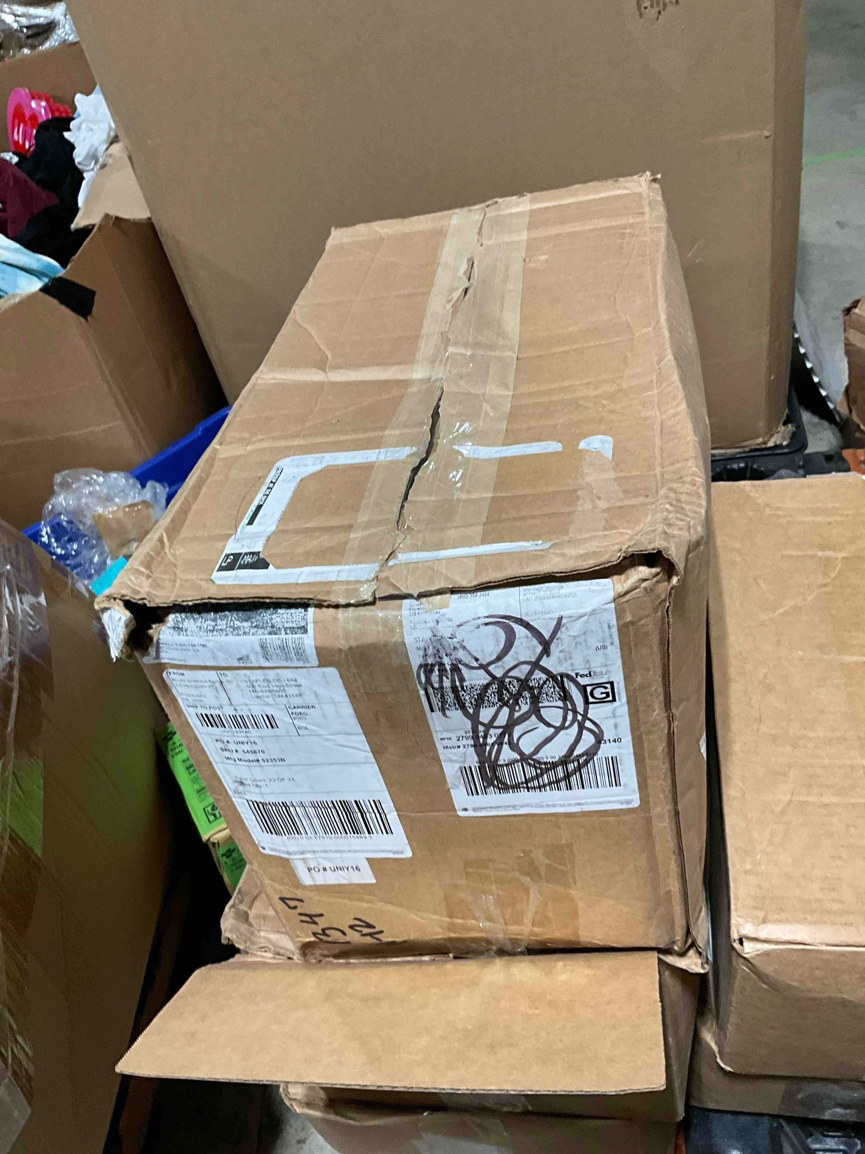 https://s3.amazonaws.com/lotting-images-prod/bidfta/BRN1789079_1755121736240.jpeg