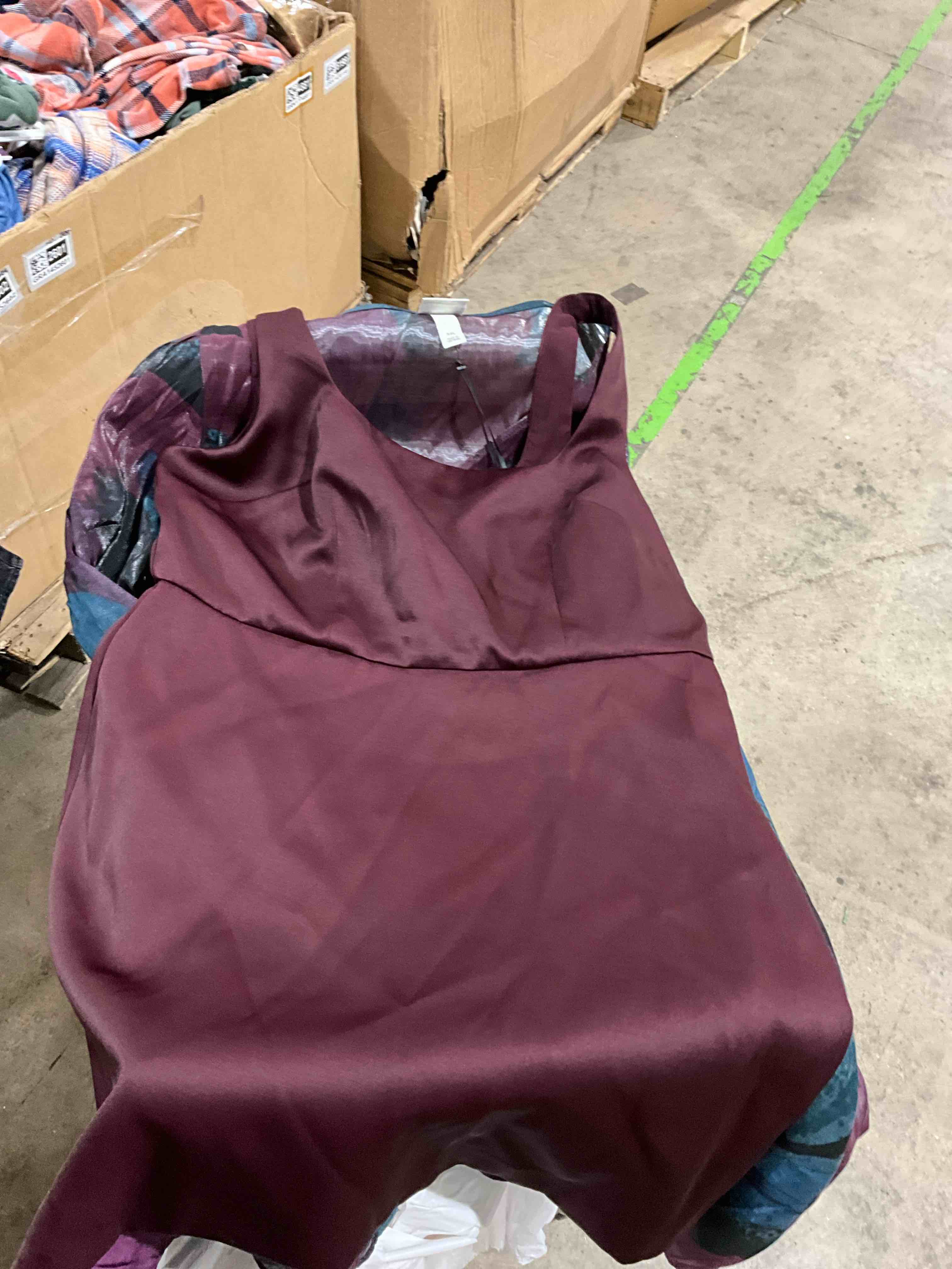 https://s3.amazonaws.com/lotting-images-prod/bidfta/BRN1789142_1755191432299.jpeg