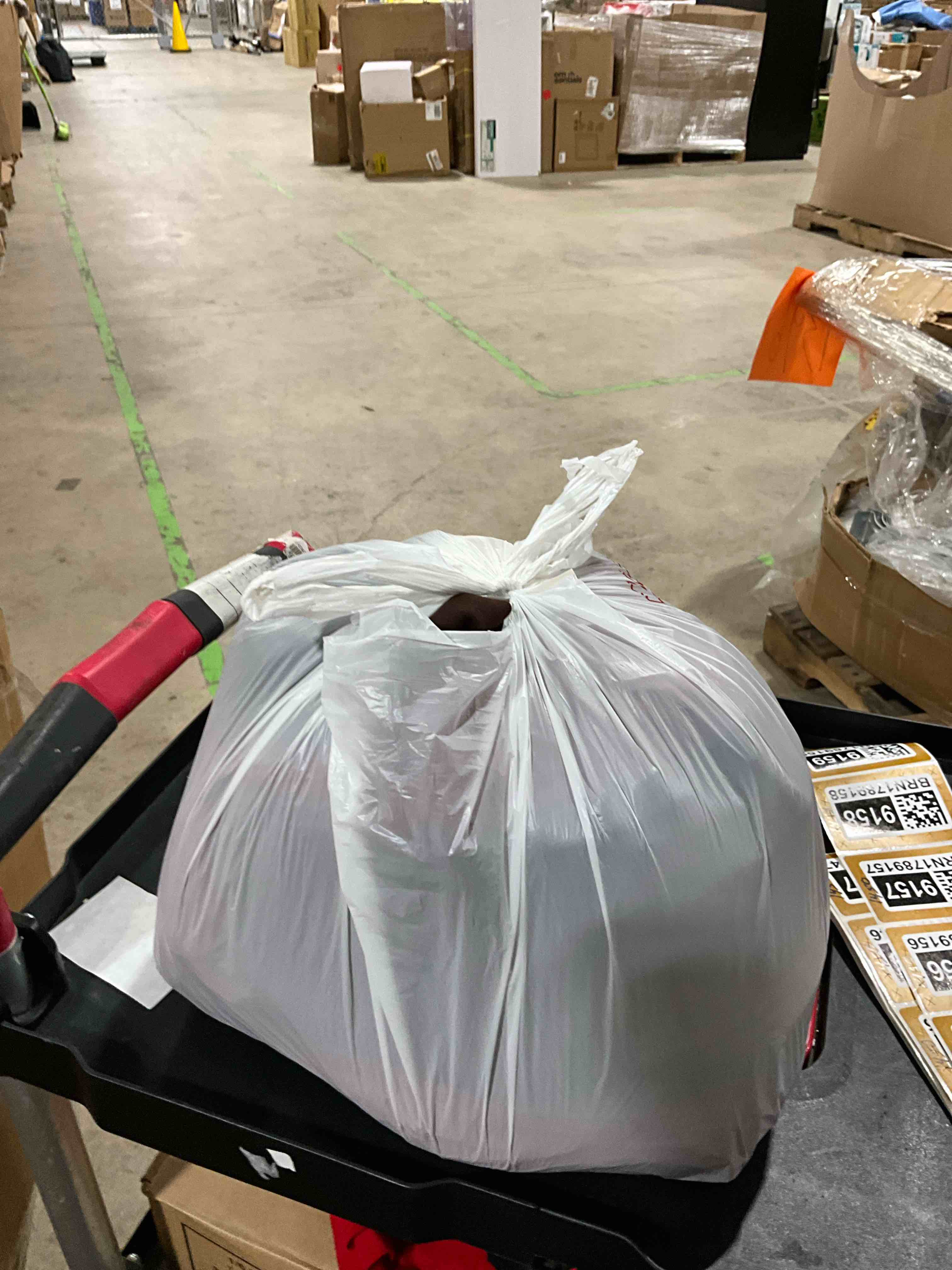 https://s3.amazonaws.com/lotting-images-prod/bidfta/BRN1789159_1755184942400.jpeg