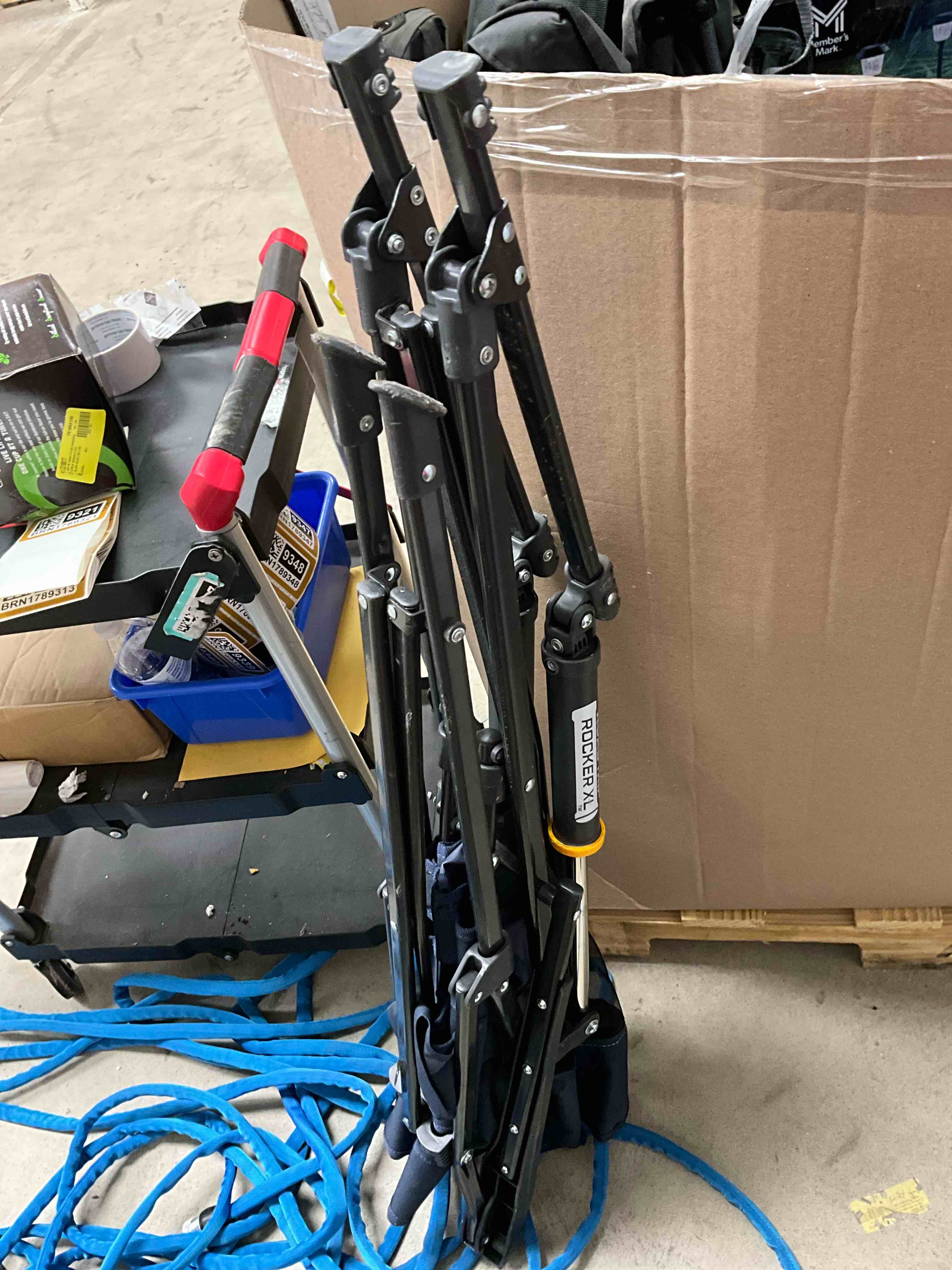 https://s3.amazonaws.com/lotting-images-prod/bidfta/BRN1789321_1755615756798.jpeg