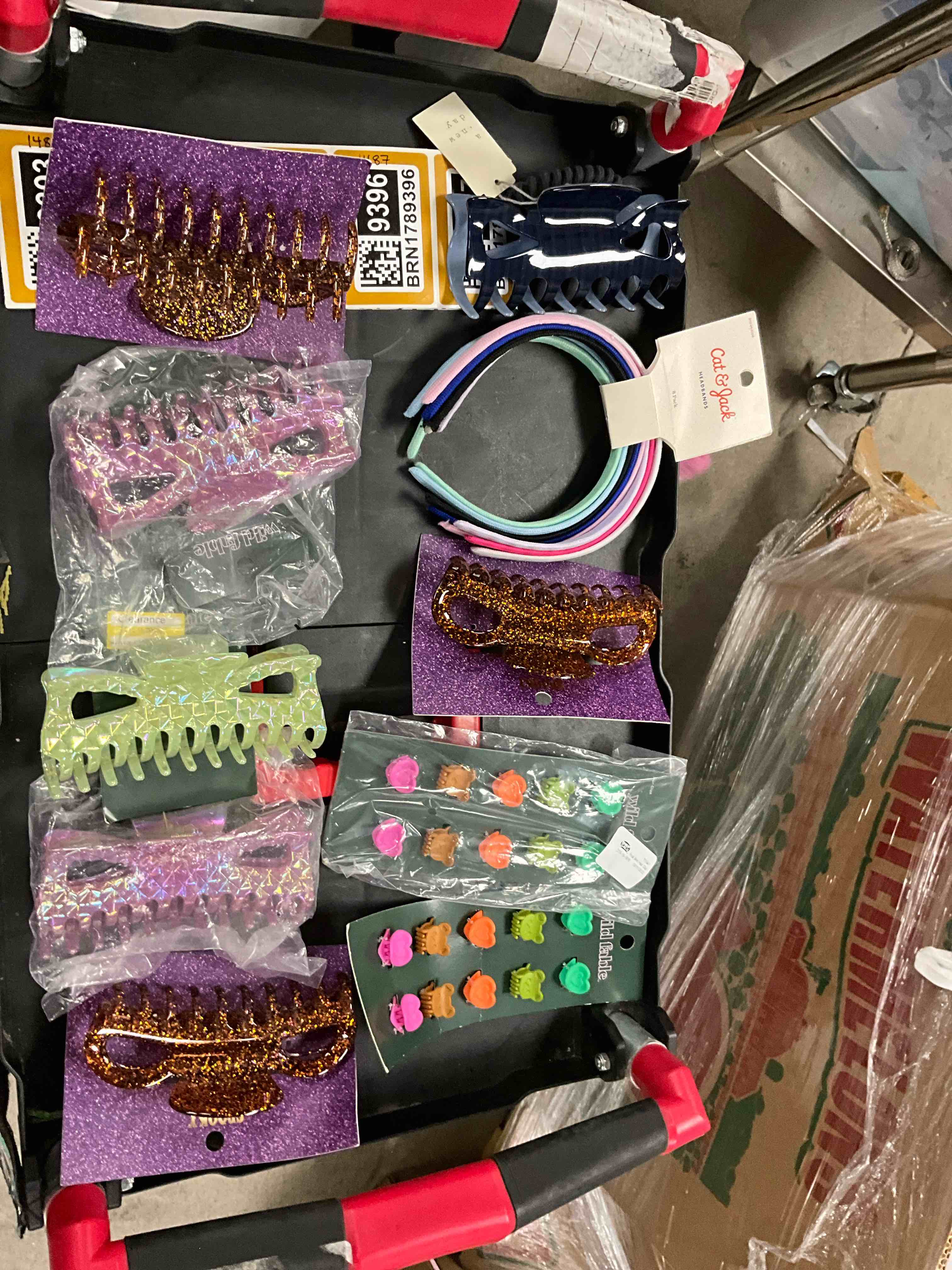 Assorted Hair Clips And Other Accesories