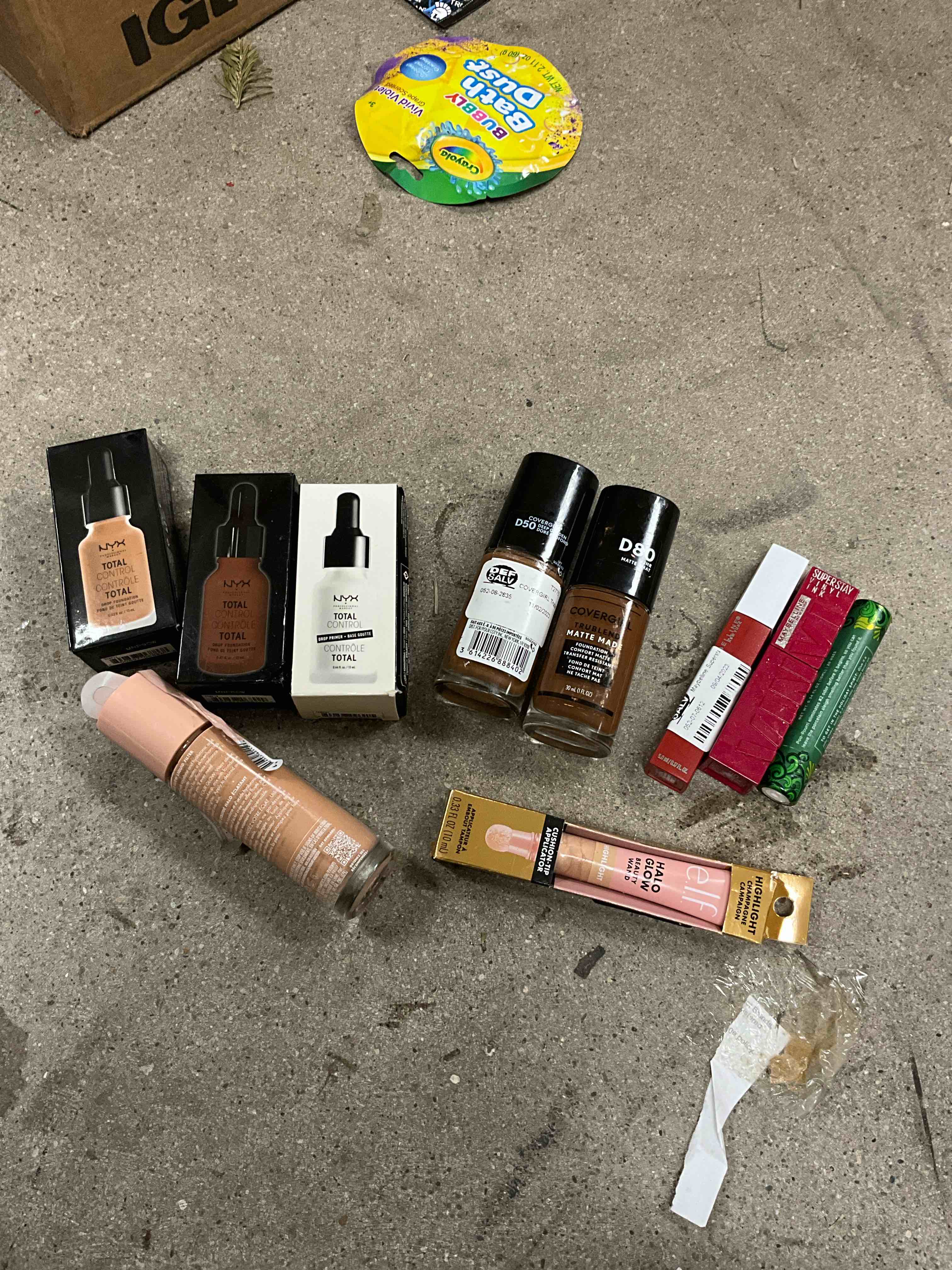 https://s3.amazonaws.com/lotting-images-prod/bidfta/BRN1789568_1755803708506.jpeg