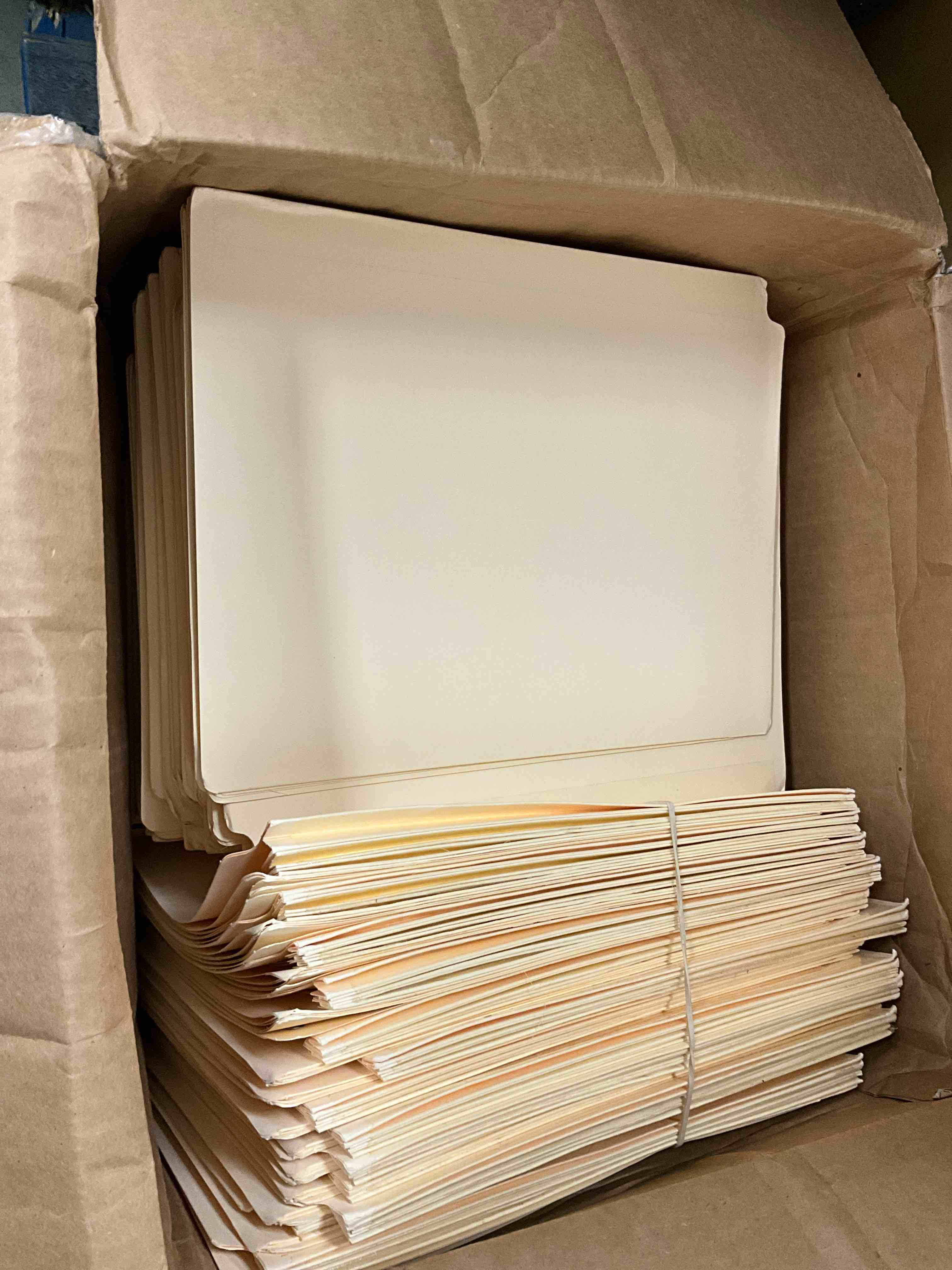 https://s3.amazonaws.com/lotting-images-prod/bidfta/BRN1789886_1756218400035.jpeg