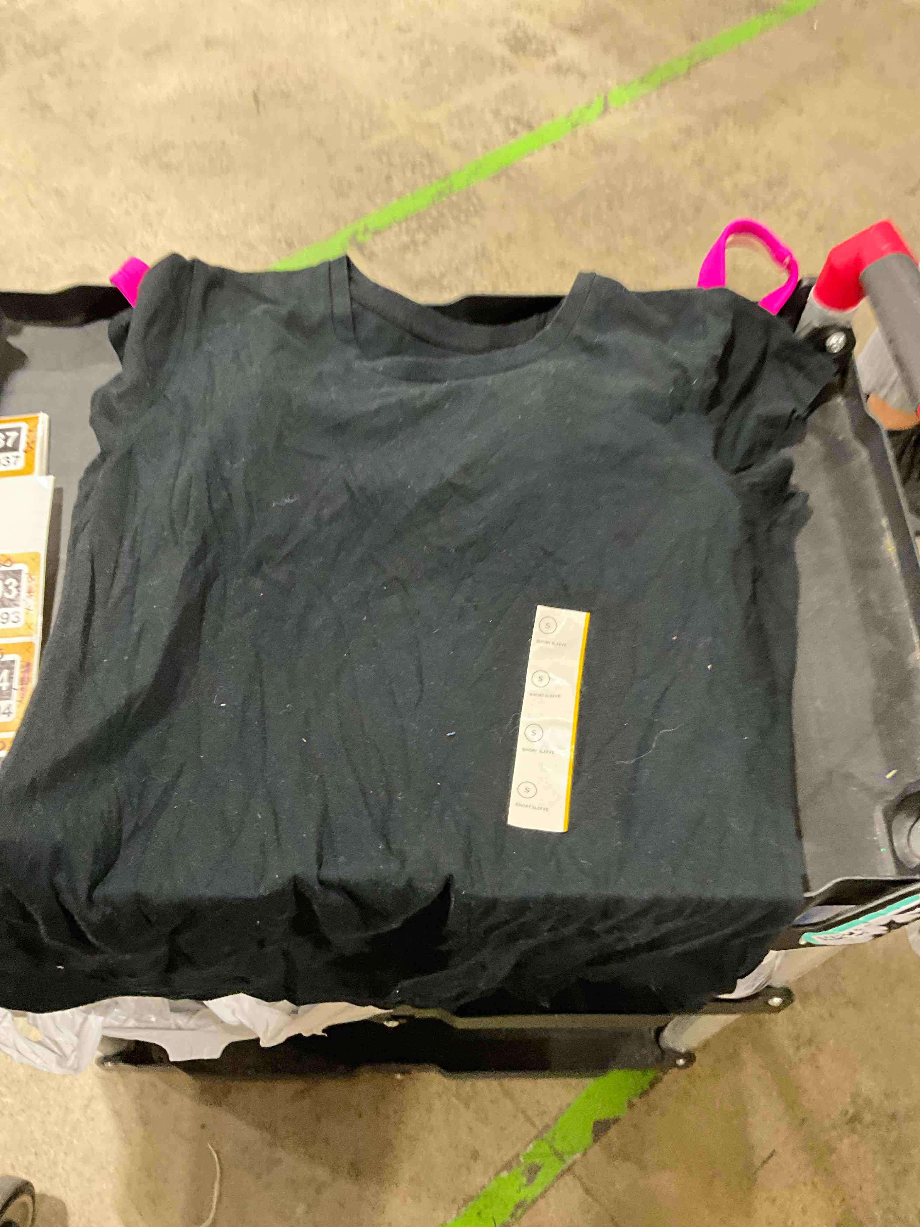 https://s3.amazonaws.com/lotting-images-prod/bidfta/BRN1789895_1756306460200.jpeg