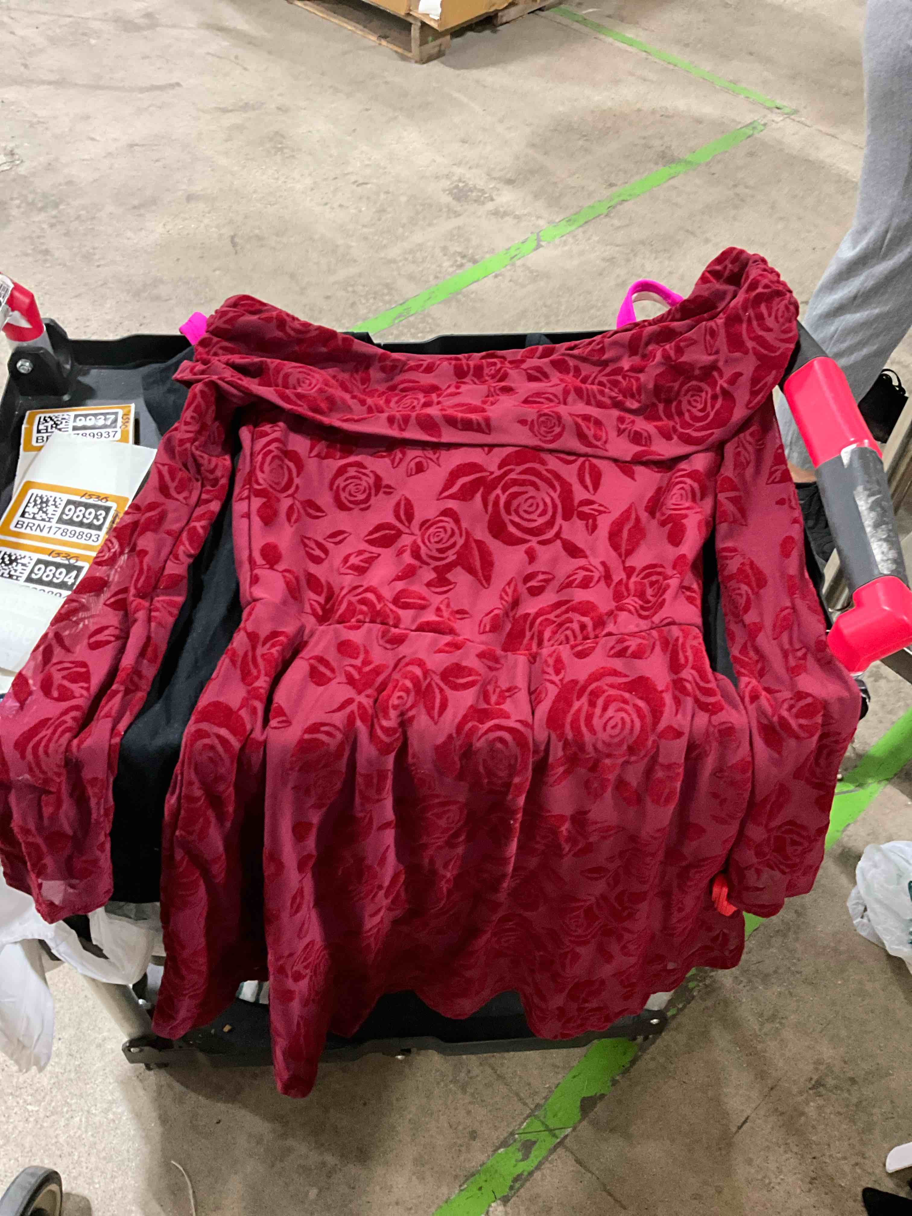 https://s3.amazonaws.com/lotting-images-prod/bidfta/BRN1789895_1756306490647.jpeg