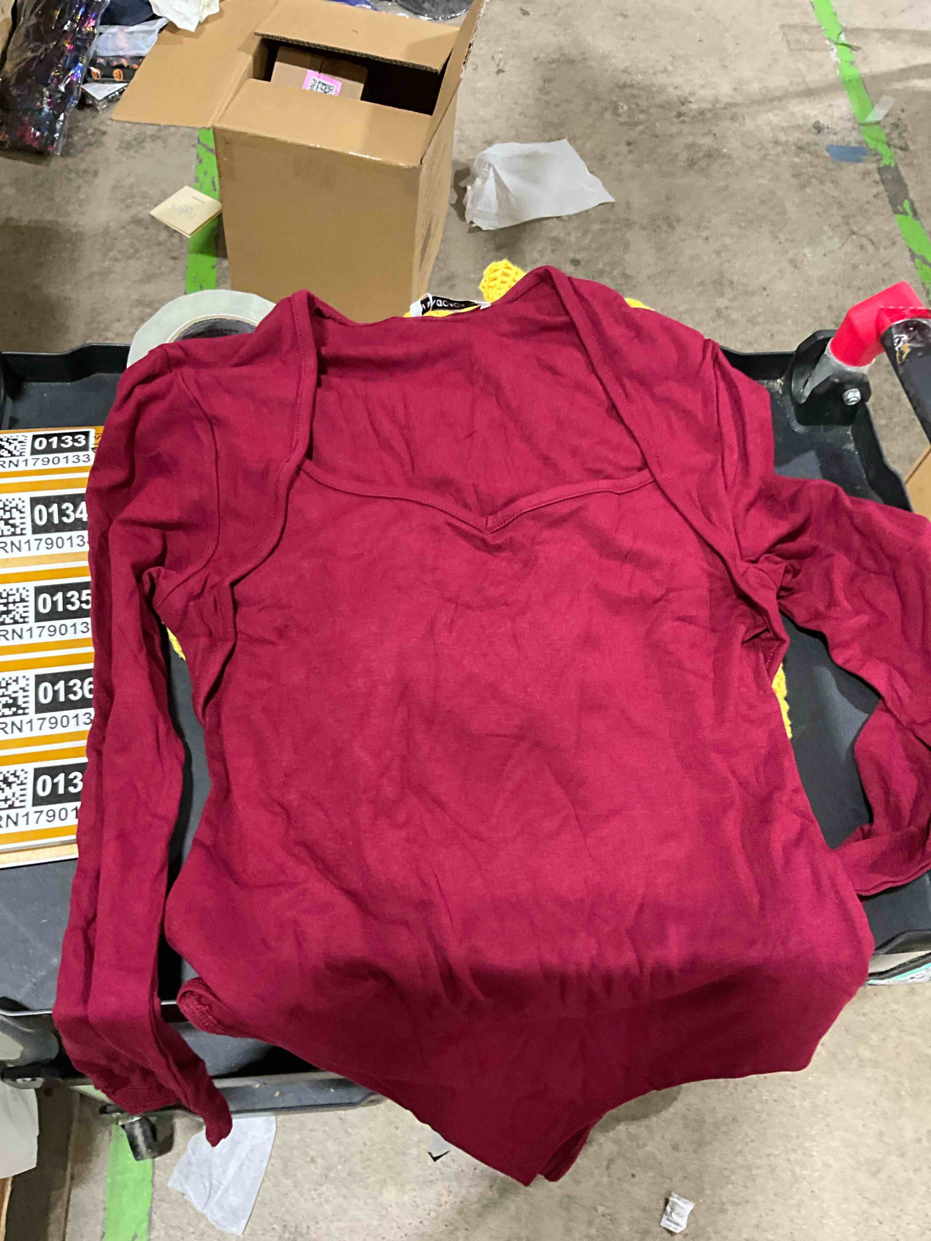 https://s3.amazonaws.com/lotting-images-prod/bidfta/BRN1790137_1756479014716.jpeg