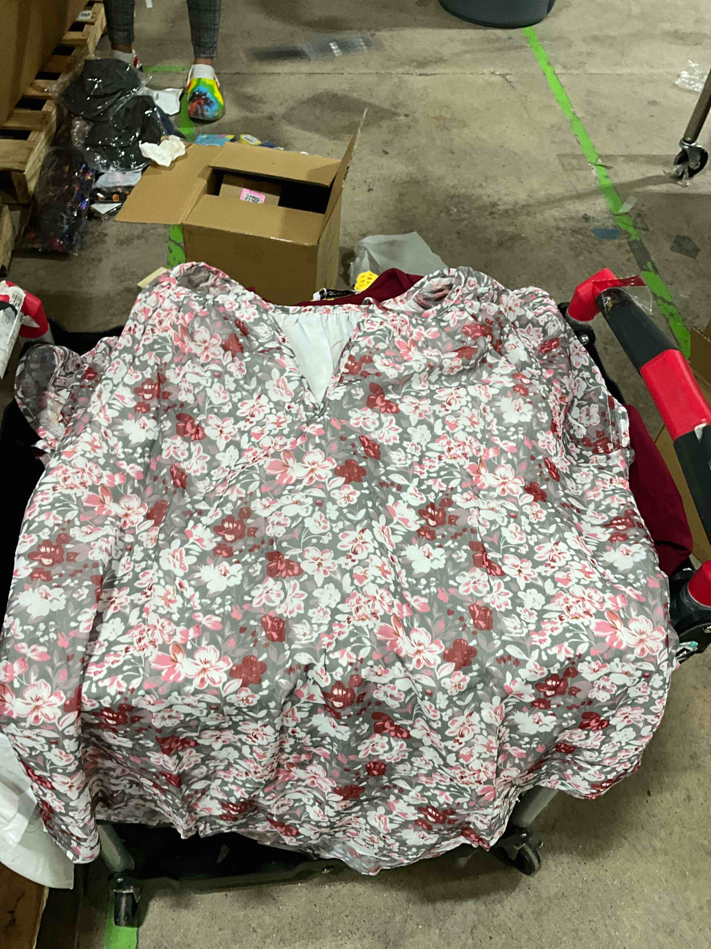 https://s3.amazonaws.com/lotting-images-prod/bidfta/BRN1790137_1756479024725.jpeg