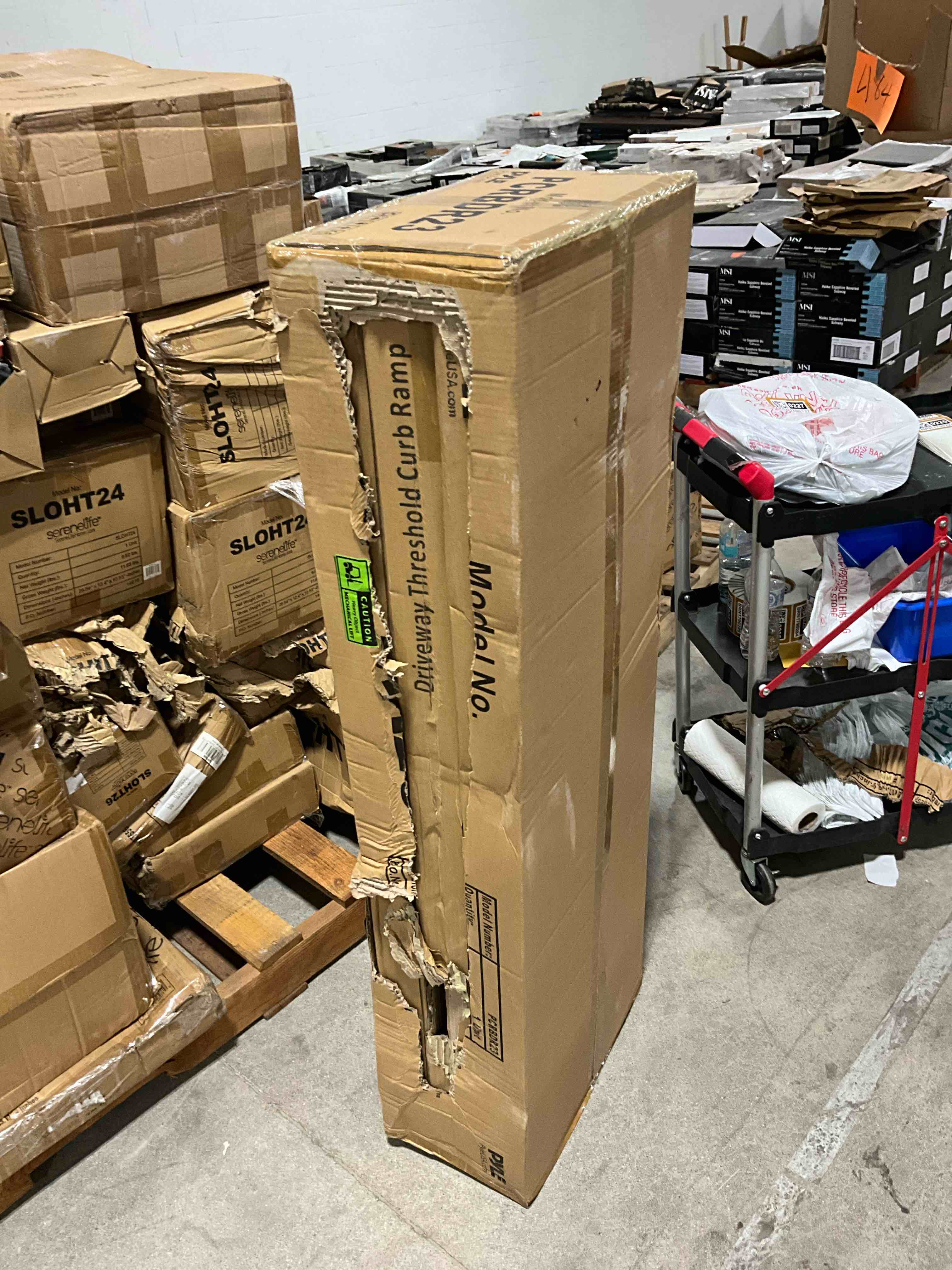 https://s3.amazonaws.com/lotting-images-prod/bidfta/BRN1790224_1756828508235.jpeg