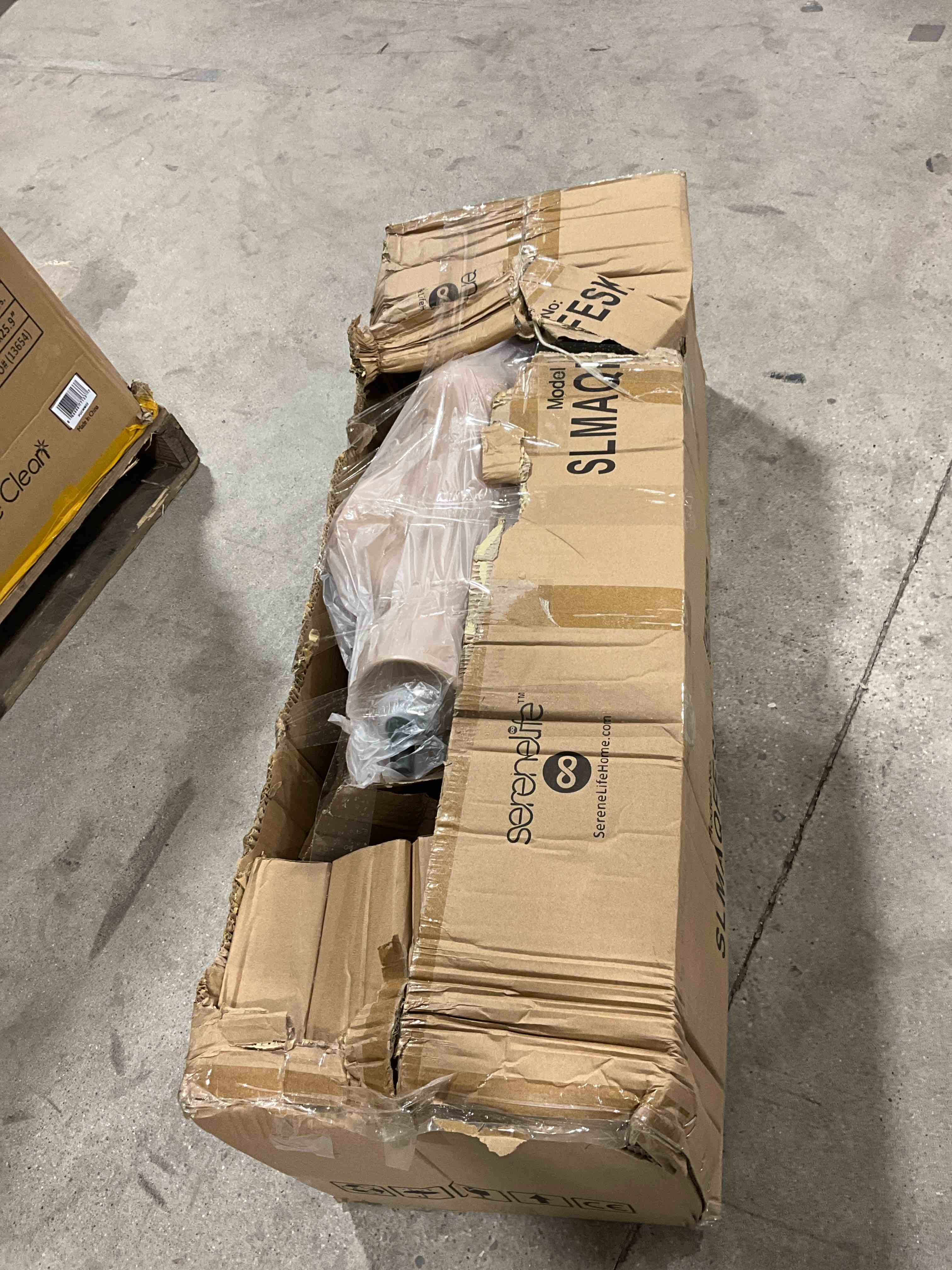 https://s3.amazonaws.com/lotting-images-prod/bidfta/BRN1790262_1756822314896.jpeg