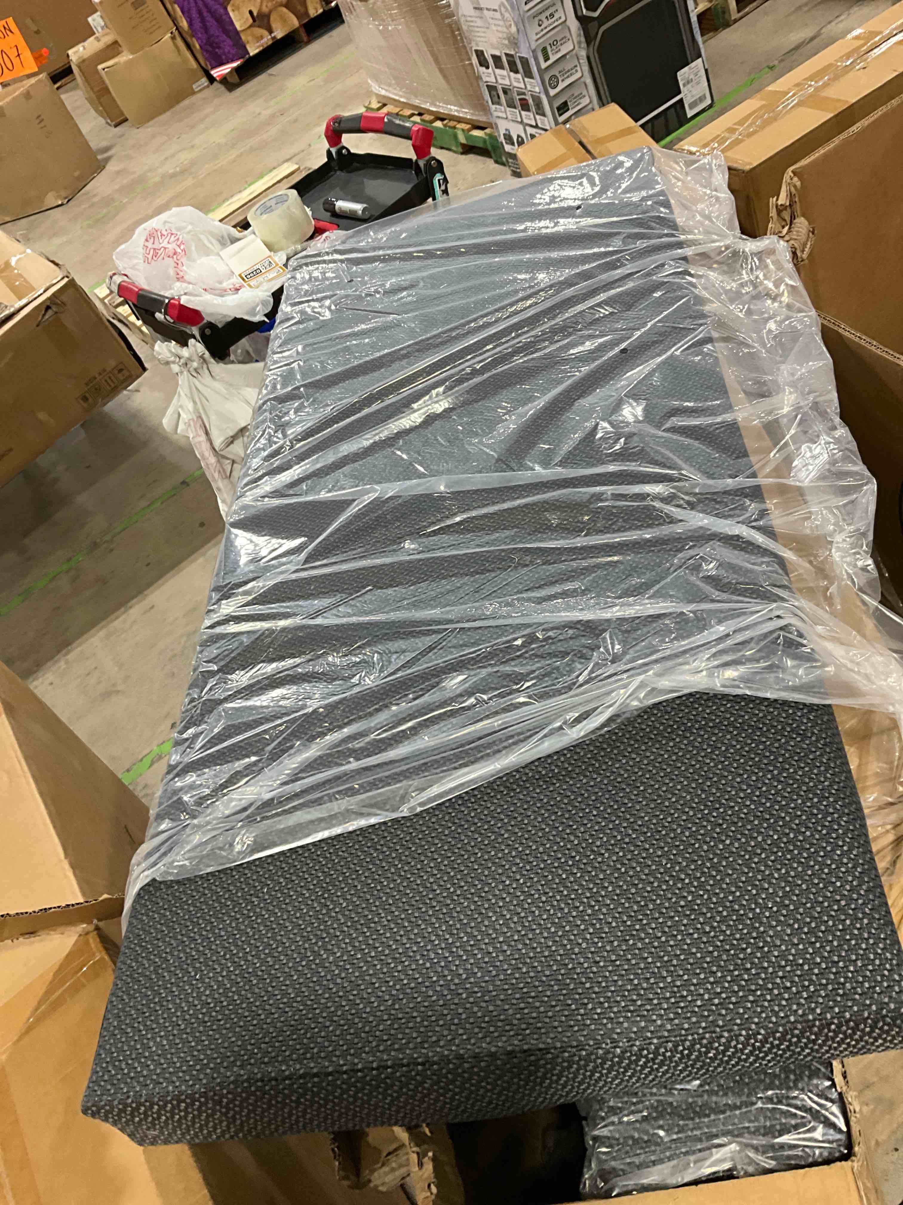 part of a sofa 2pc (cushion)