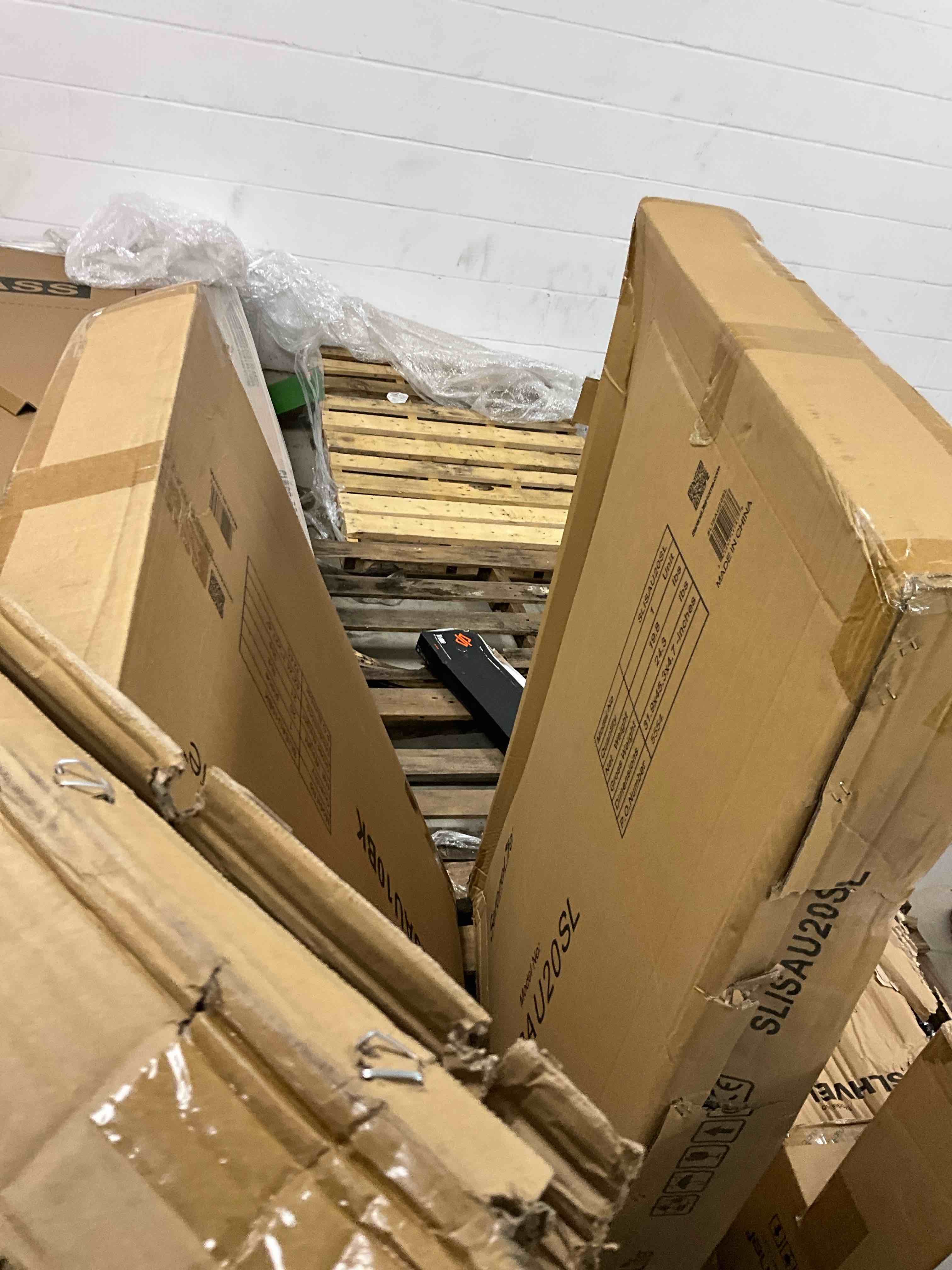 https://s3.amazonaws.com/lotting-images-prod/bidfta/BRN1790381_1757022565624.jpeg