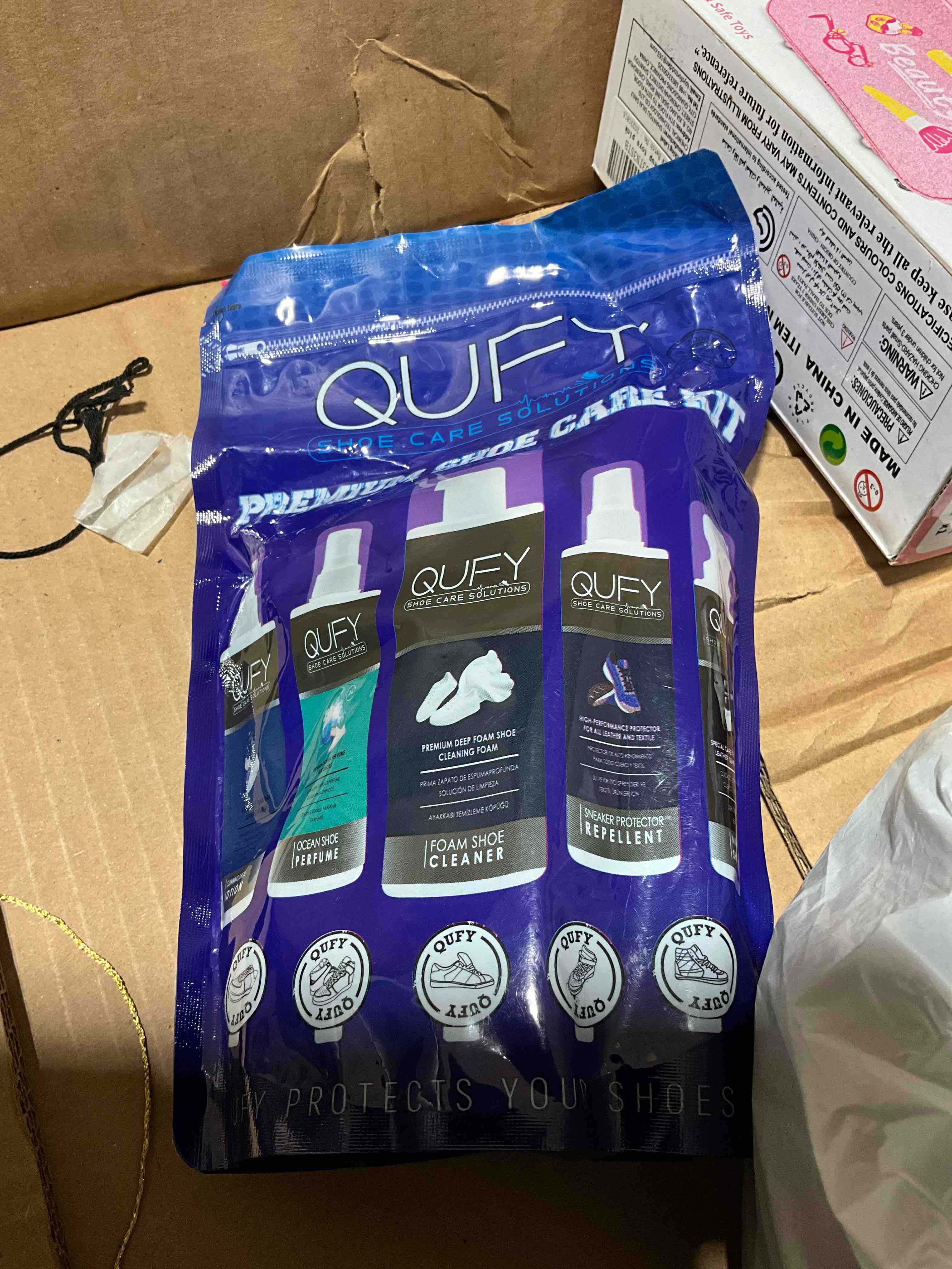 QUFY Premium Shoe Care Solutions Shoe Care Kit Microfiber Cloth Foam Cleaner & Sponge