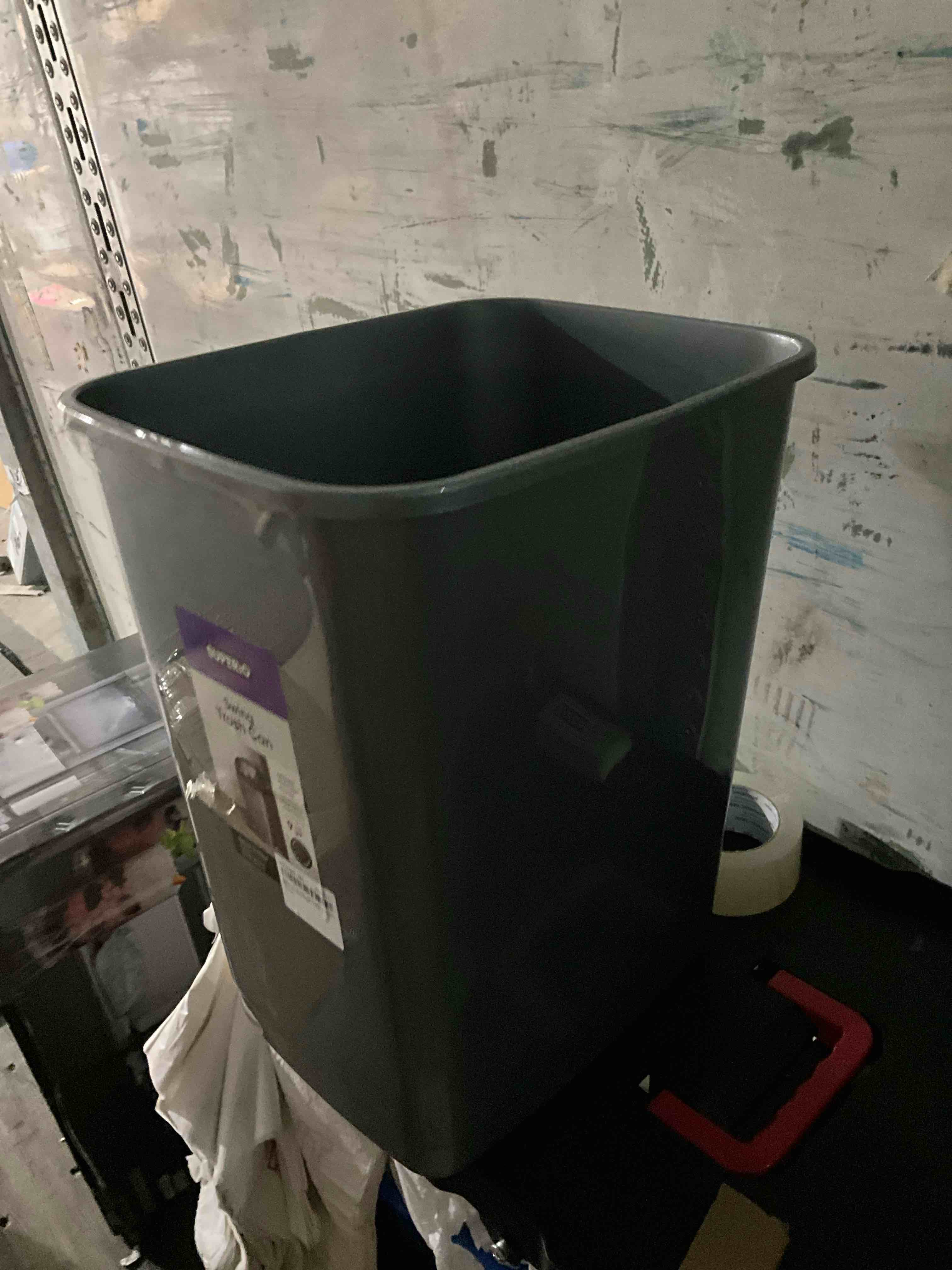 Superio Grey Trash Can 9gal