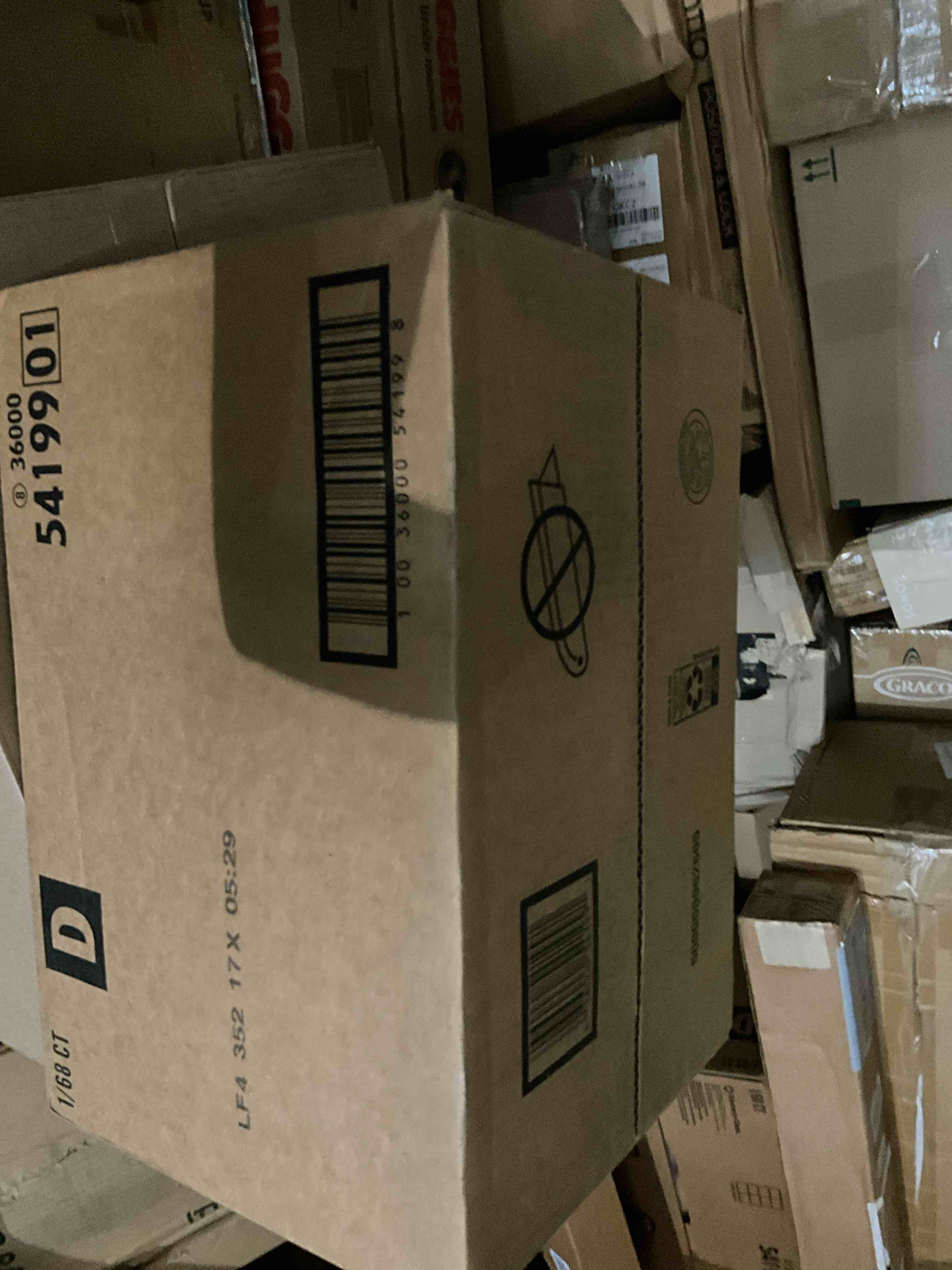https://s3.amazonaws.com/lotting-images-prod/bidfta/BRN1790842_1757524892066.jpeg