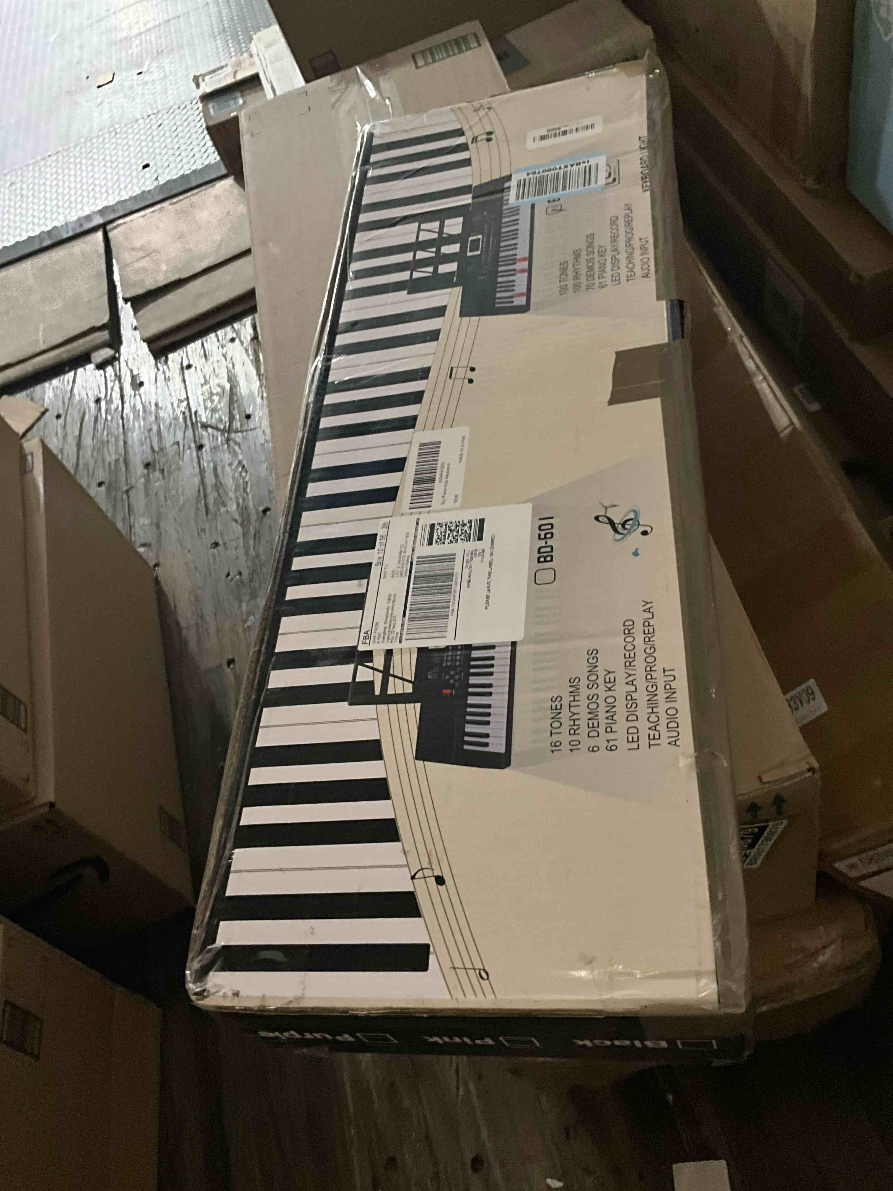 https://s3.amazonaws.com/lotting-images-prod/bidfta/BRN1790877_1757517345727.jpeg