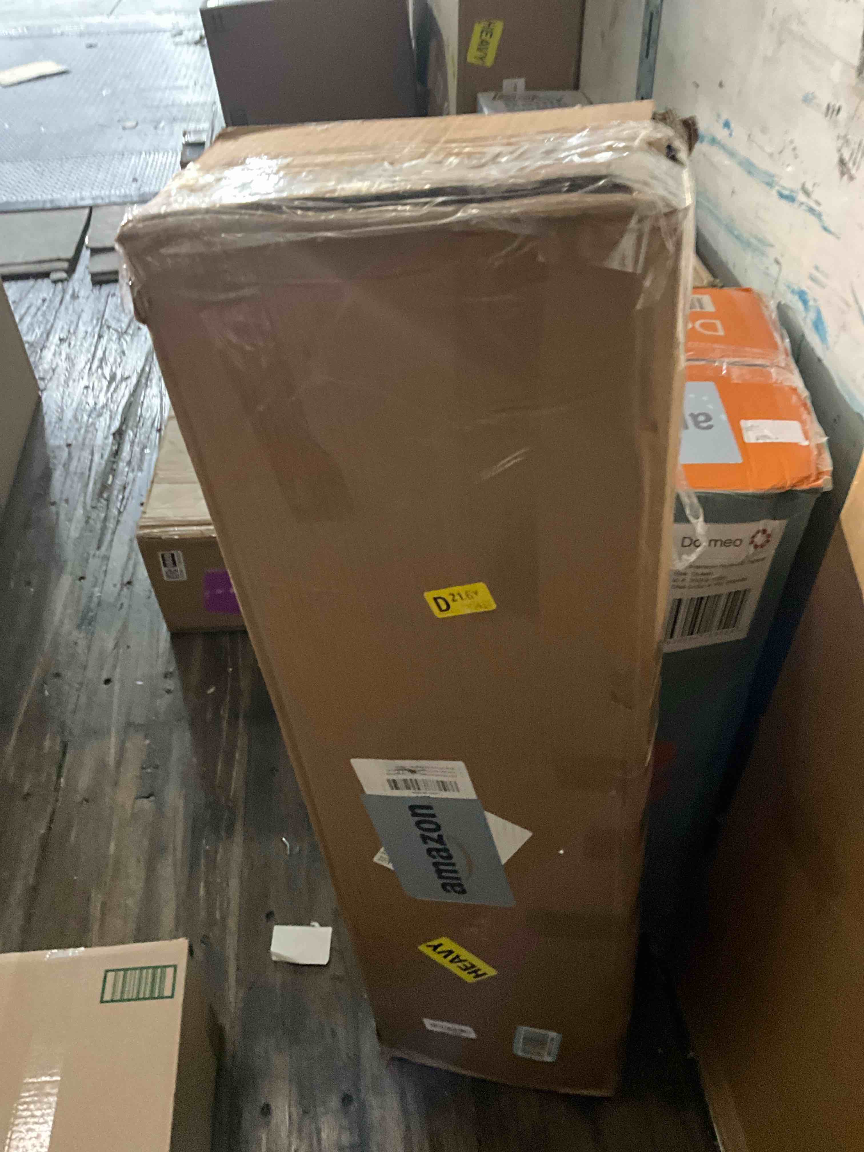 https://s3.amazonaws.com/lotting-images-prod/bidfta/BRN1790880_1757517066152.jpeg