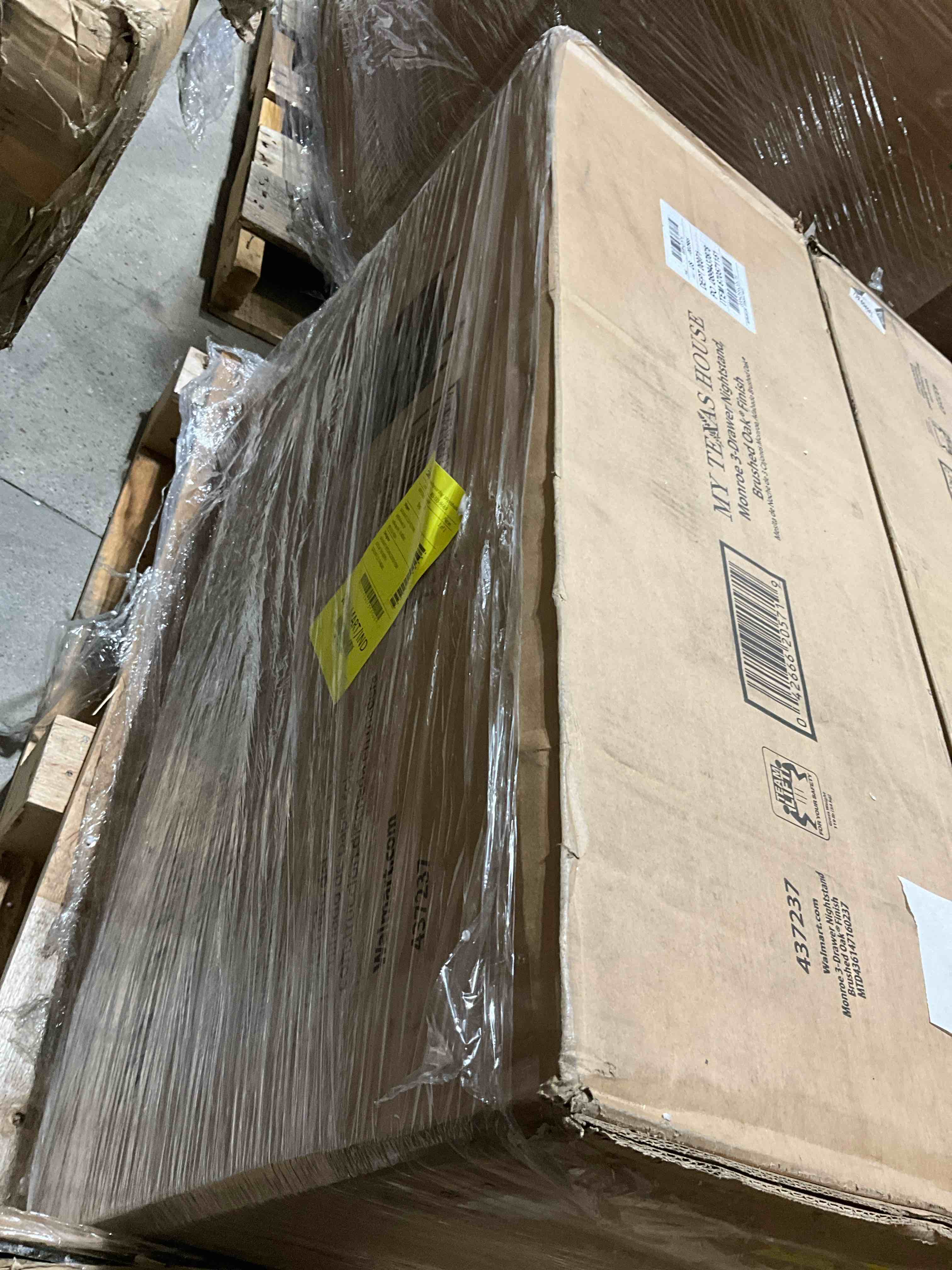 https://s3.amazonaws.com/lotting-images-prod/bidfta/BRN1790968_1757627129656.jpeg