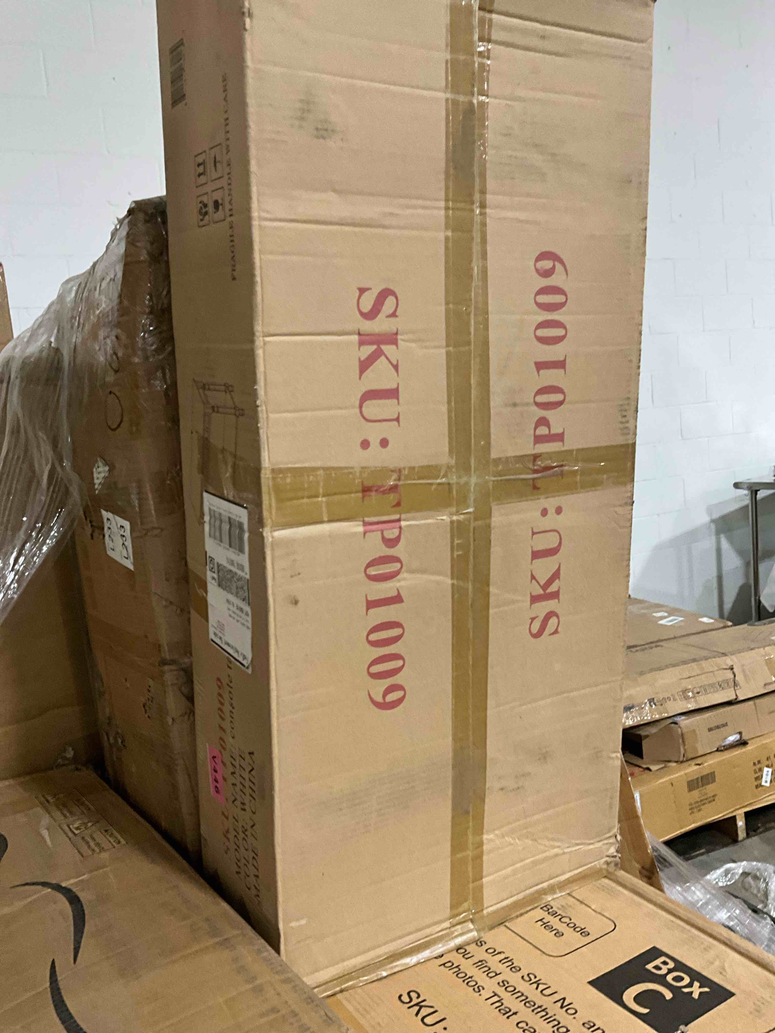 https://s3.amazonaws.com/lotting-images-prod/bidfta/BRN1791009_1757949966495.jpeg