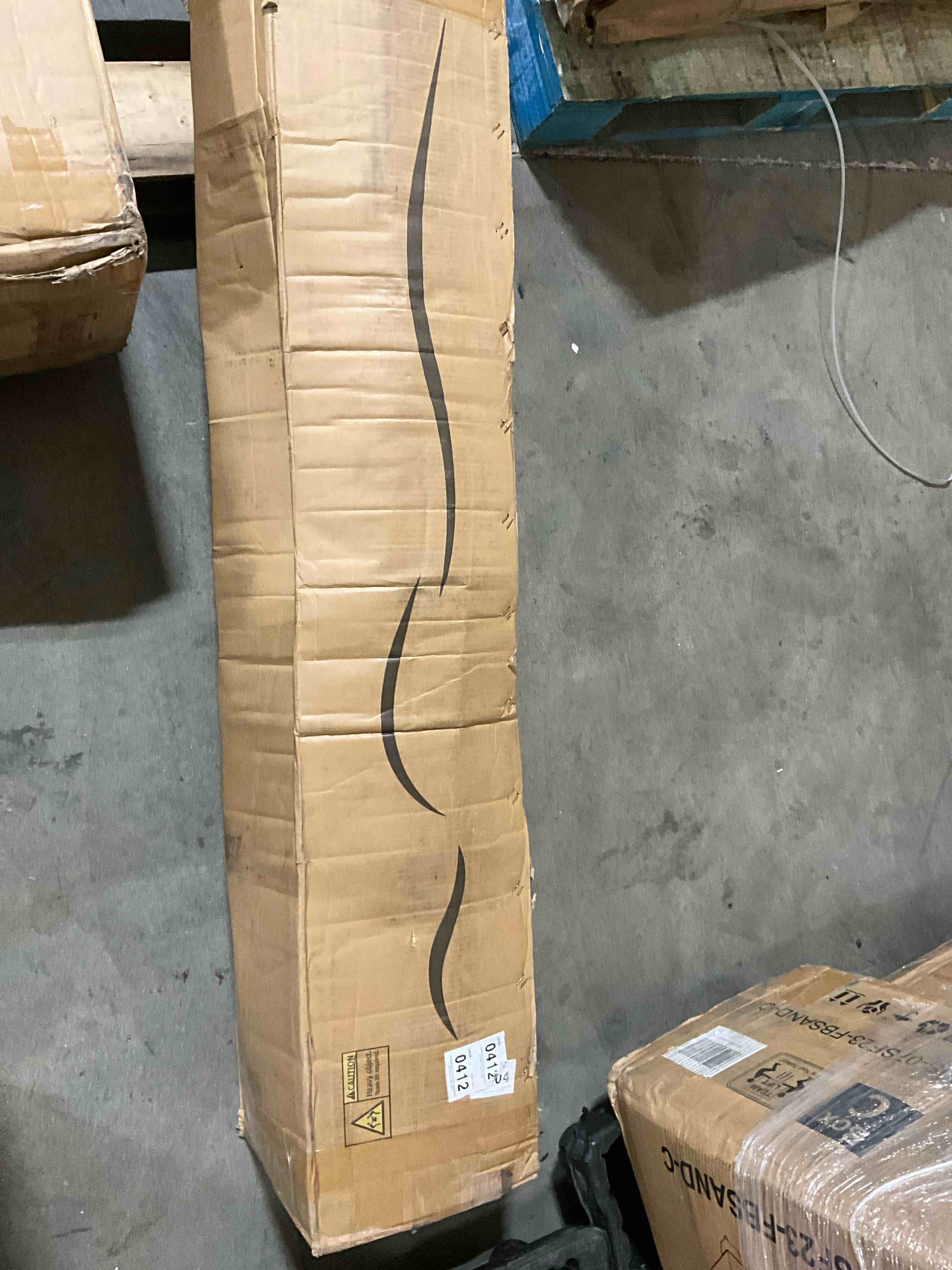https://s3.amazonaws.com/lotting-images-prod/bidfta/BRN1791022_1757945240301.jpeg