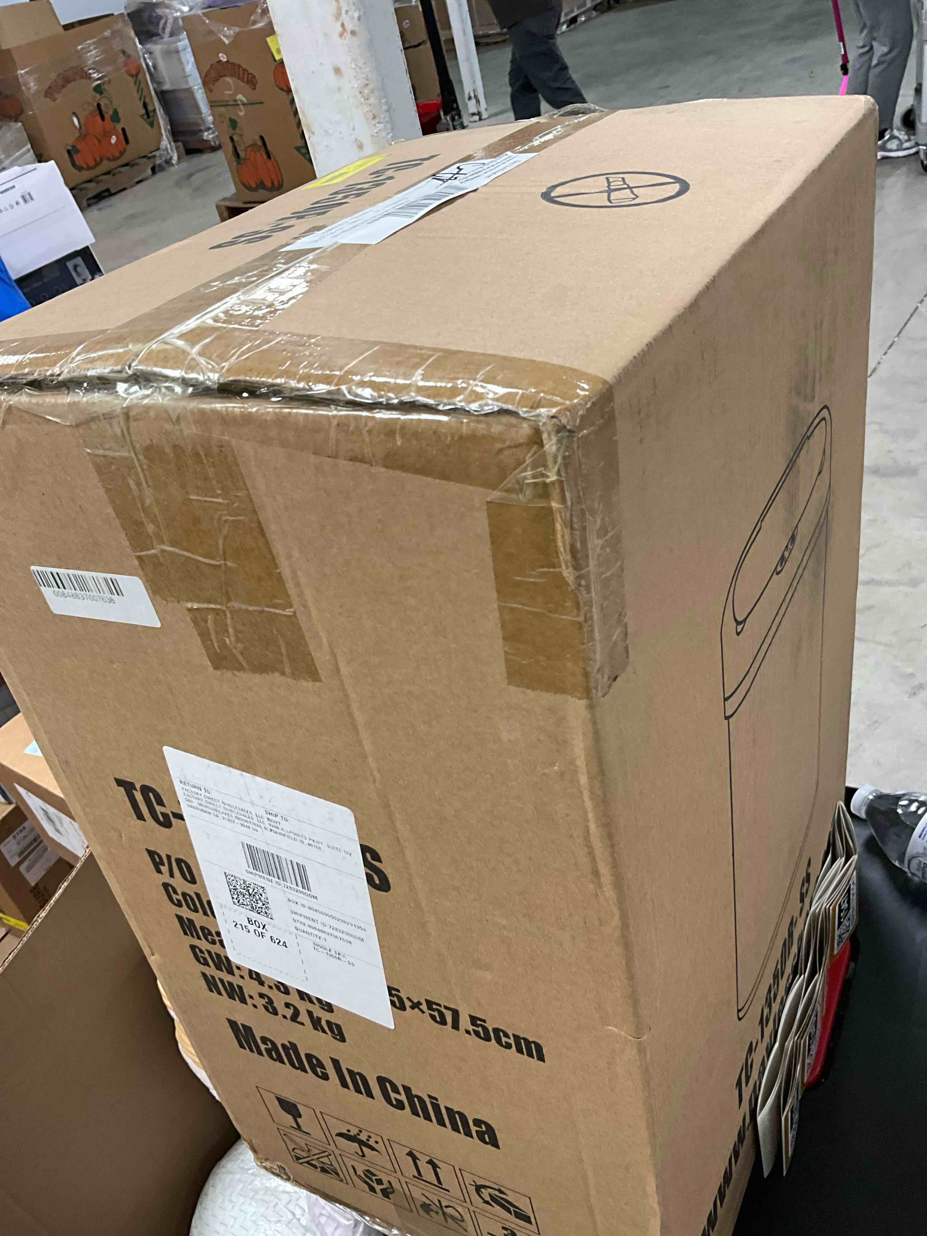 https://s3.amazonaws.com/lotting-images-prod/bidfta/BRN1791552_1759330567672.jpeg