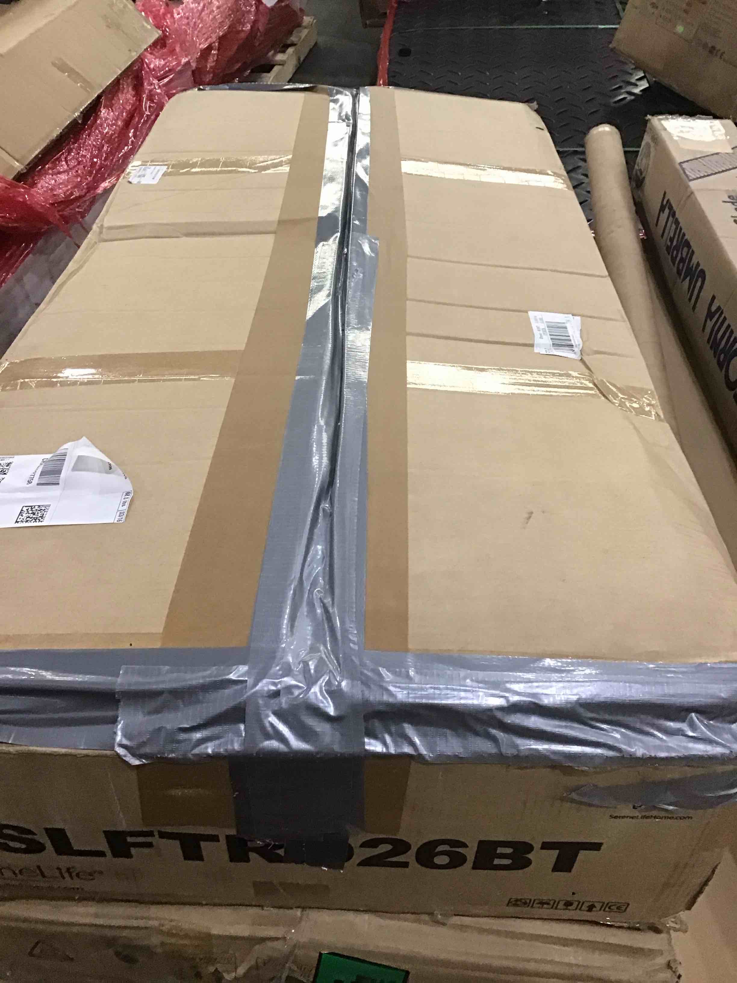 https://s3.amazonaws.com/lotting-images-prod/bidfta/BRN1796245_1743436298887.jpeg