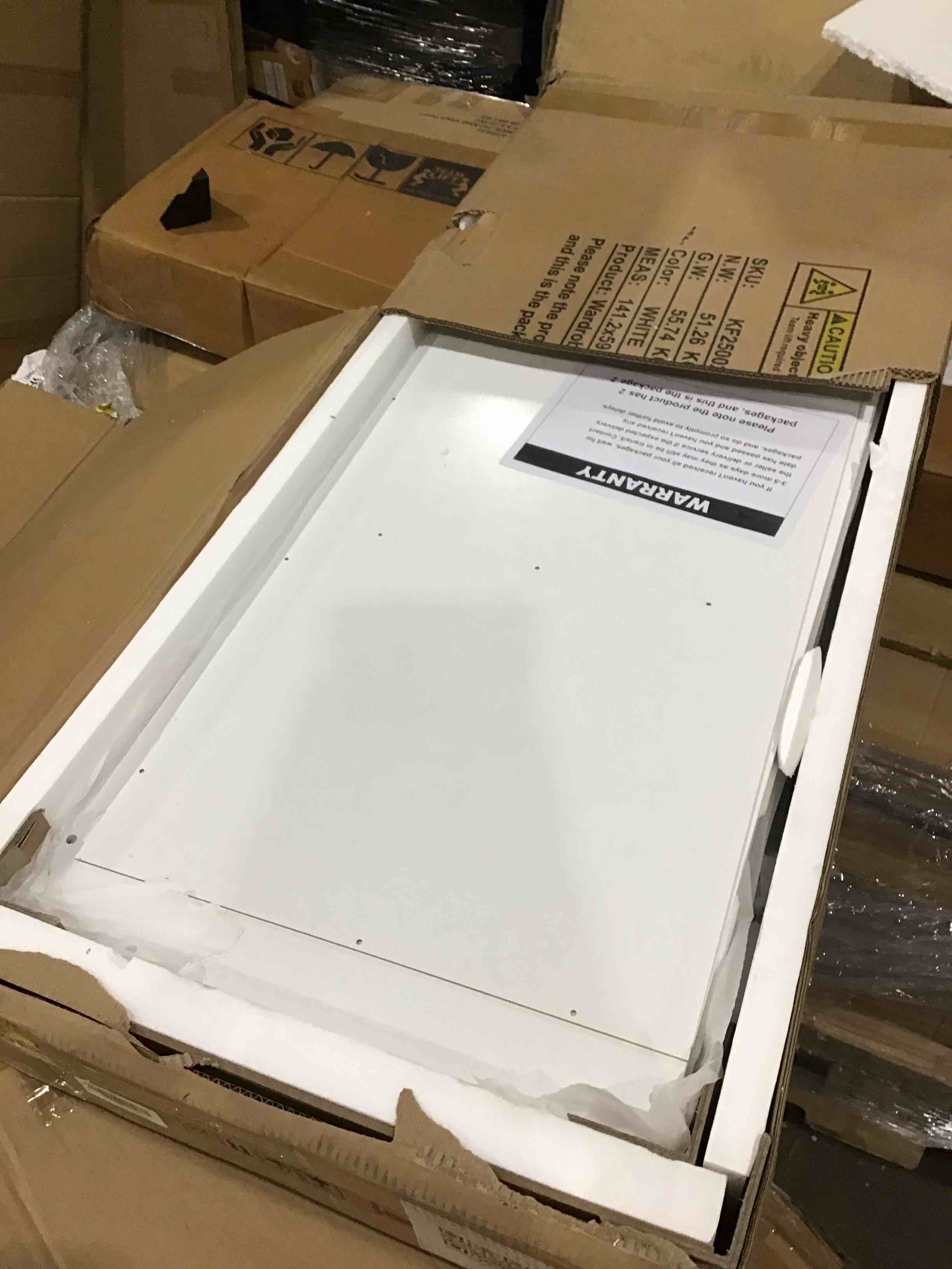 https://s3.amazonaws.com/lotting-images-prod/bidfta/BRN1797112_1746045514549.jpeg