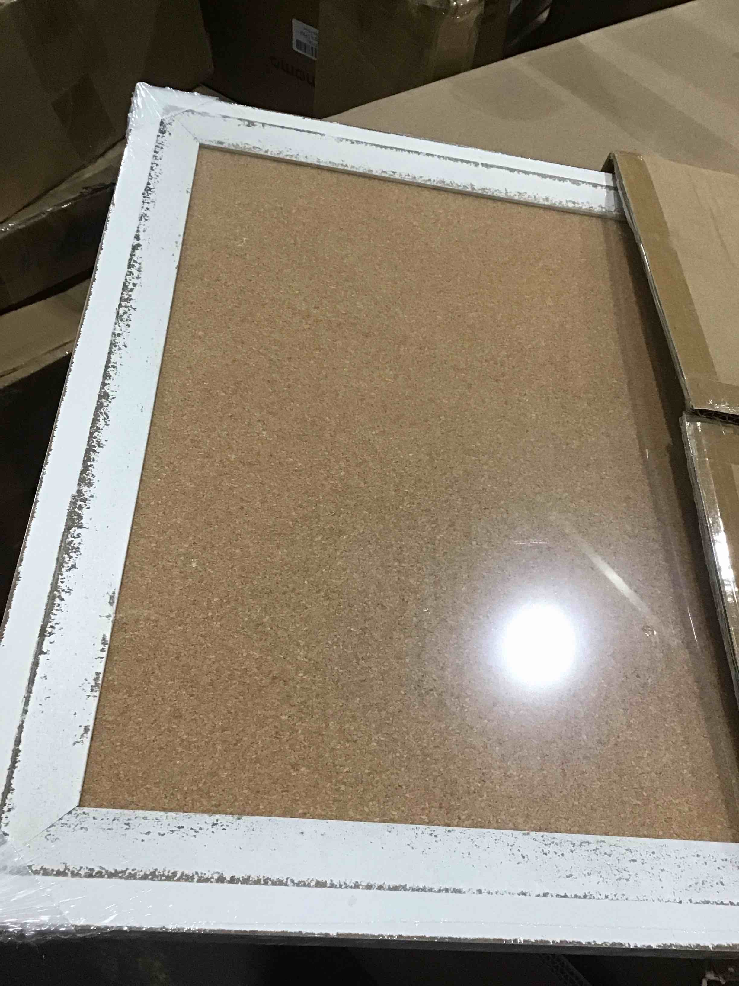 https://s3.amazonaws.com/lotting-images-prod/bidfta/BRN1797262_1746564984312.jpeg