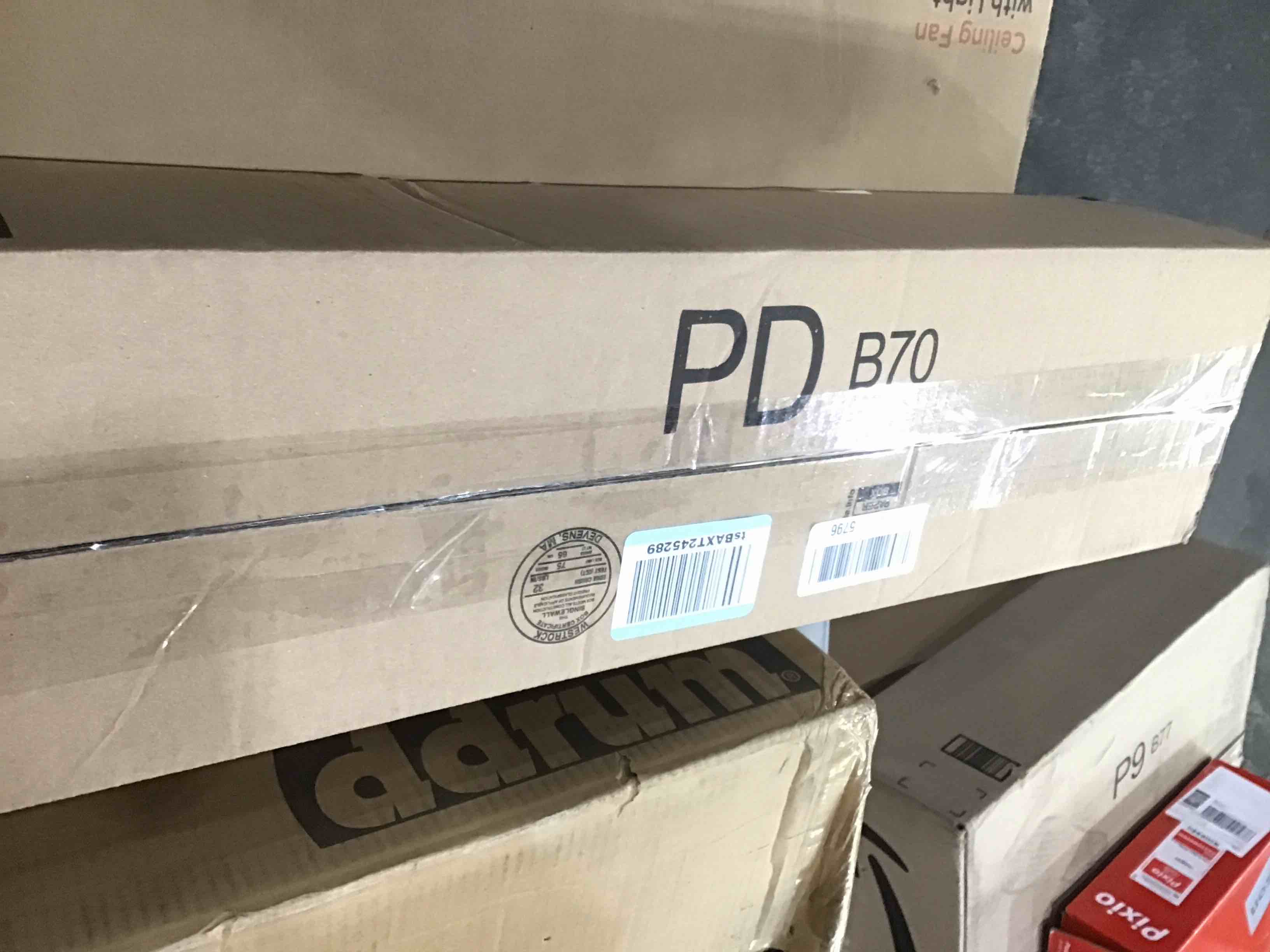 https://s3.amazonaws.com/lotting-images-prod/bidfta/BRN1797346_1746640769285.jpeg