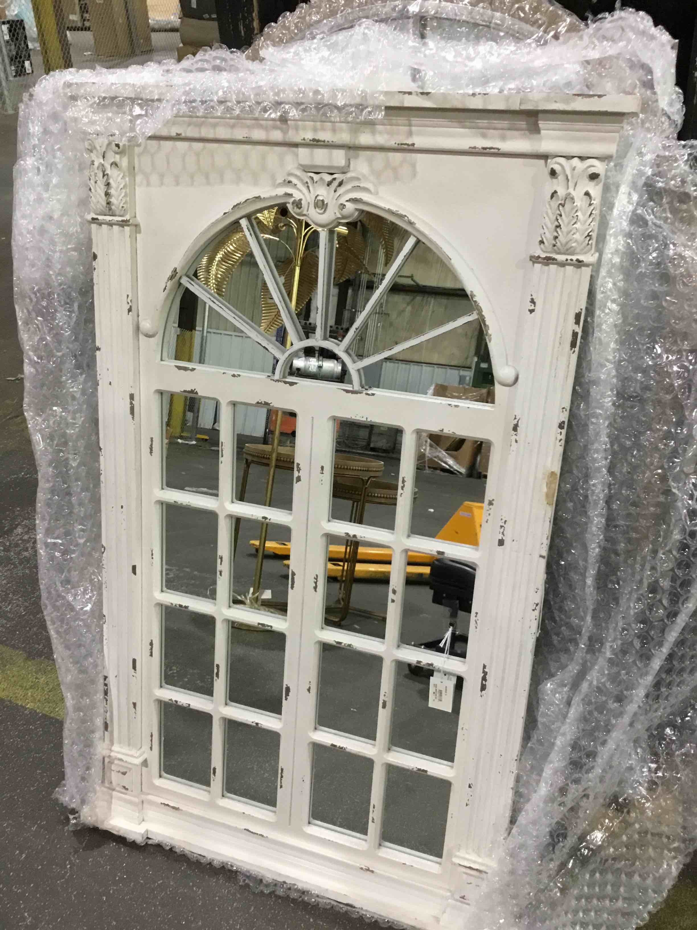 https://s3.amazonaws.com/lotting-images-prod/bidfta/BRN1797649_1750950183367.jpeg