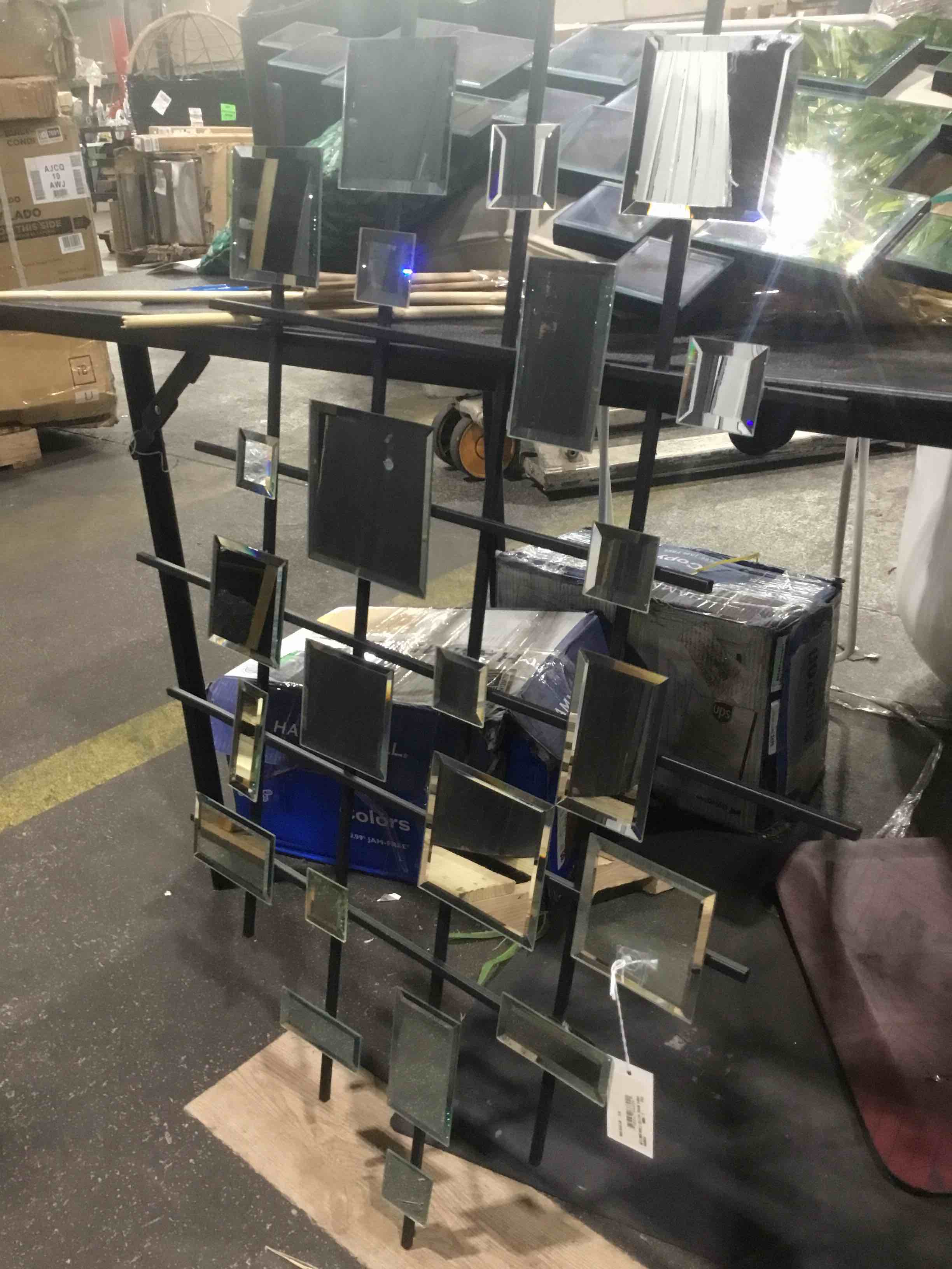 https://s3.amazonaws.com/lotting-images-prod/bidfta/BRN1797701_1751031062727.jpeg