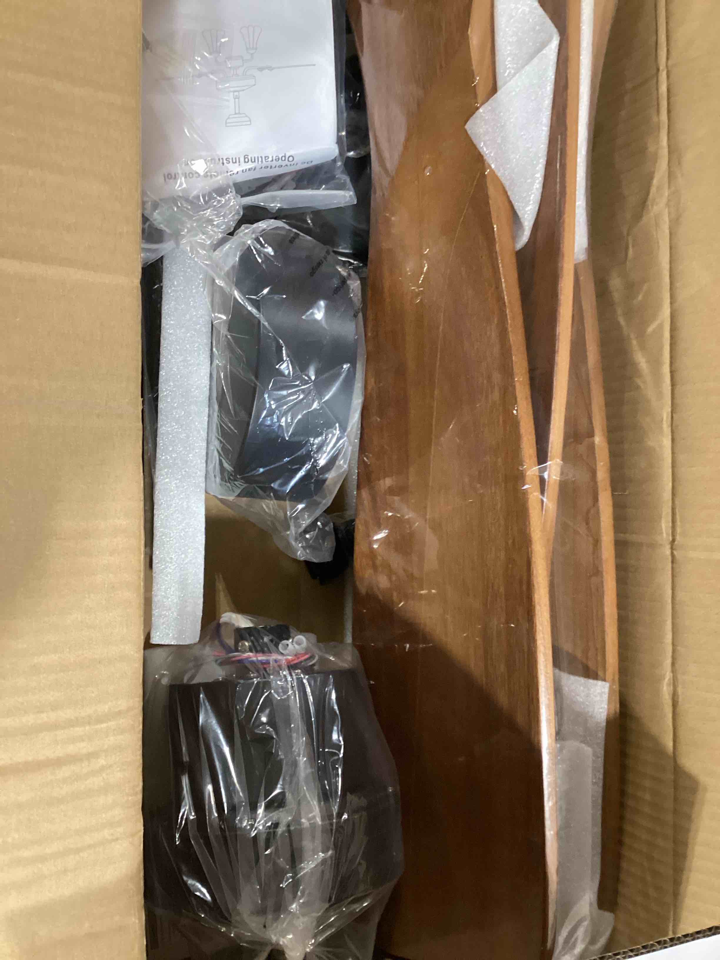 https://s3.amazonaws.com/lotting-images-prod/bidfta/BRN1840084_1743690436344.jpeg