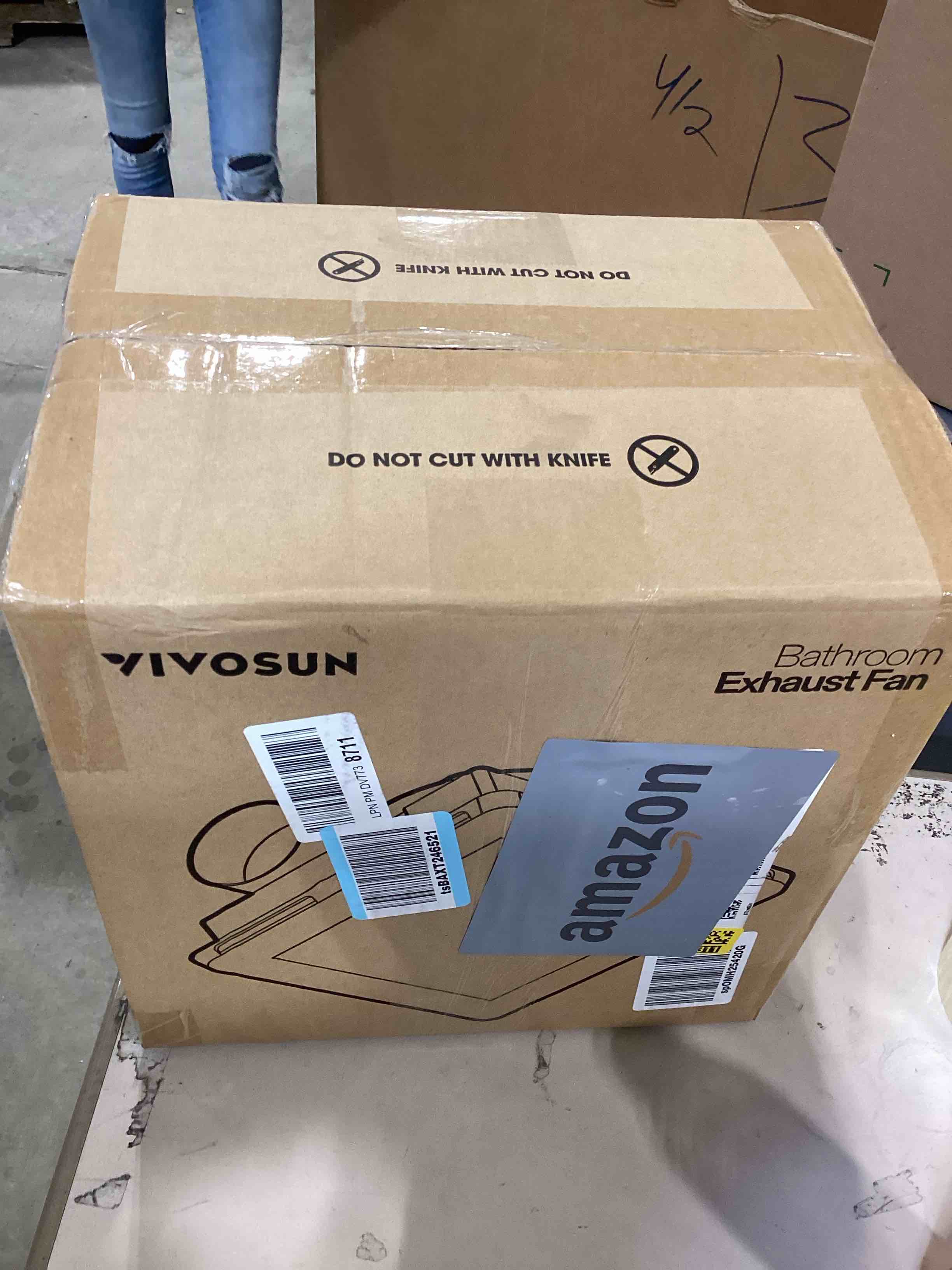 https://s3.amazonaws.com/lotting-images-prod/bidfta/BRN1840299_1743793751032.jpeg